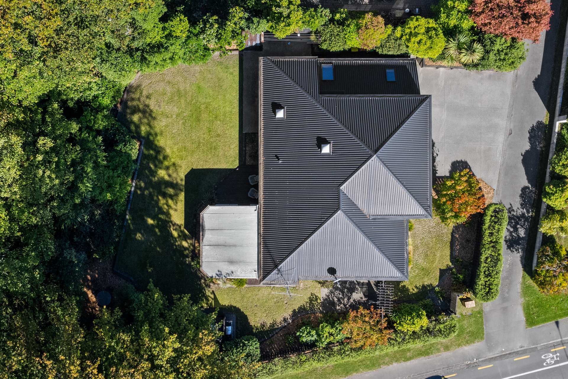 153 Cashmere Road photo 25