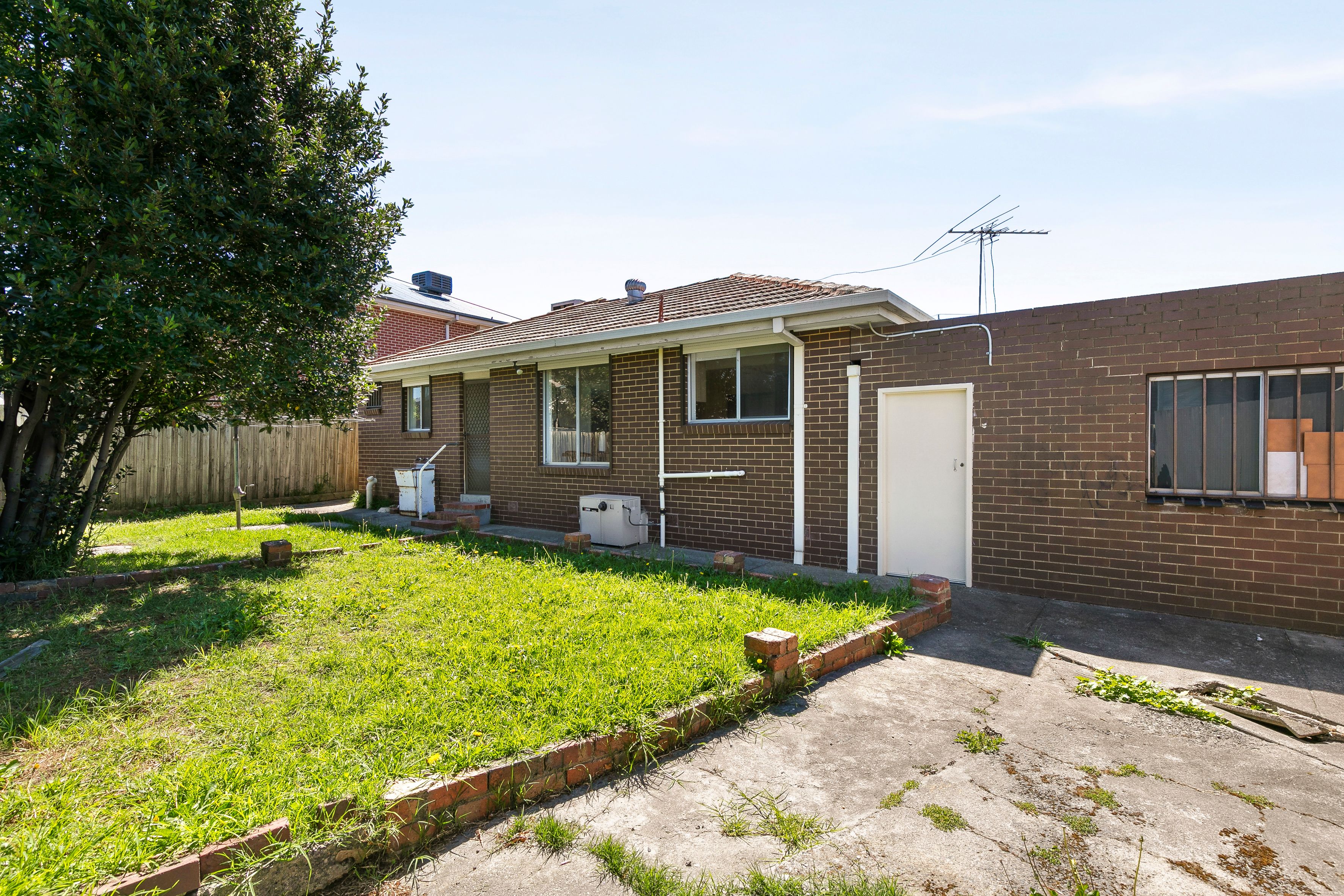 3 Mont Albert Drive — photo 15 of 15