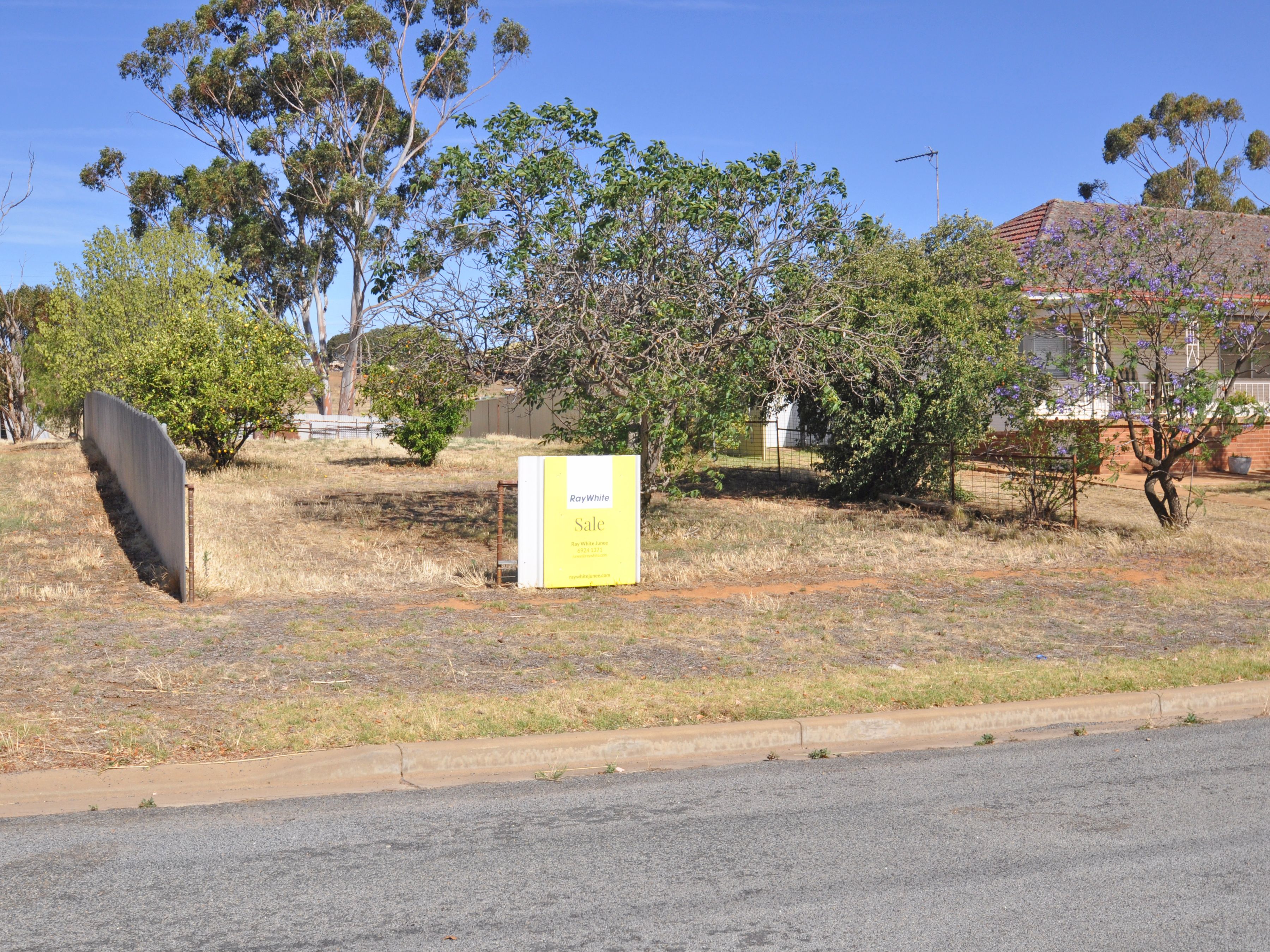 26 Boundary Street, Junee, NSW 2663