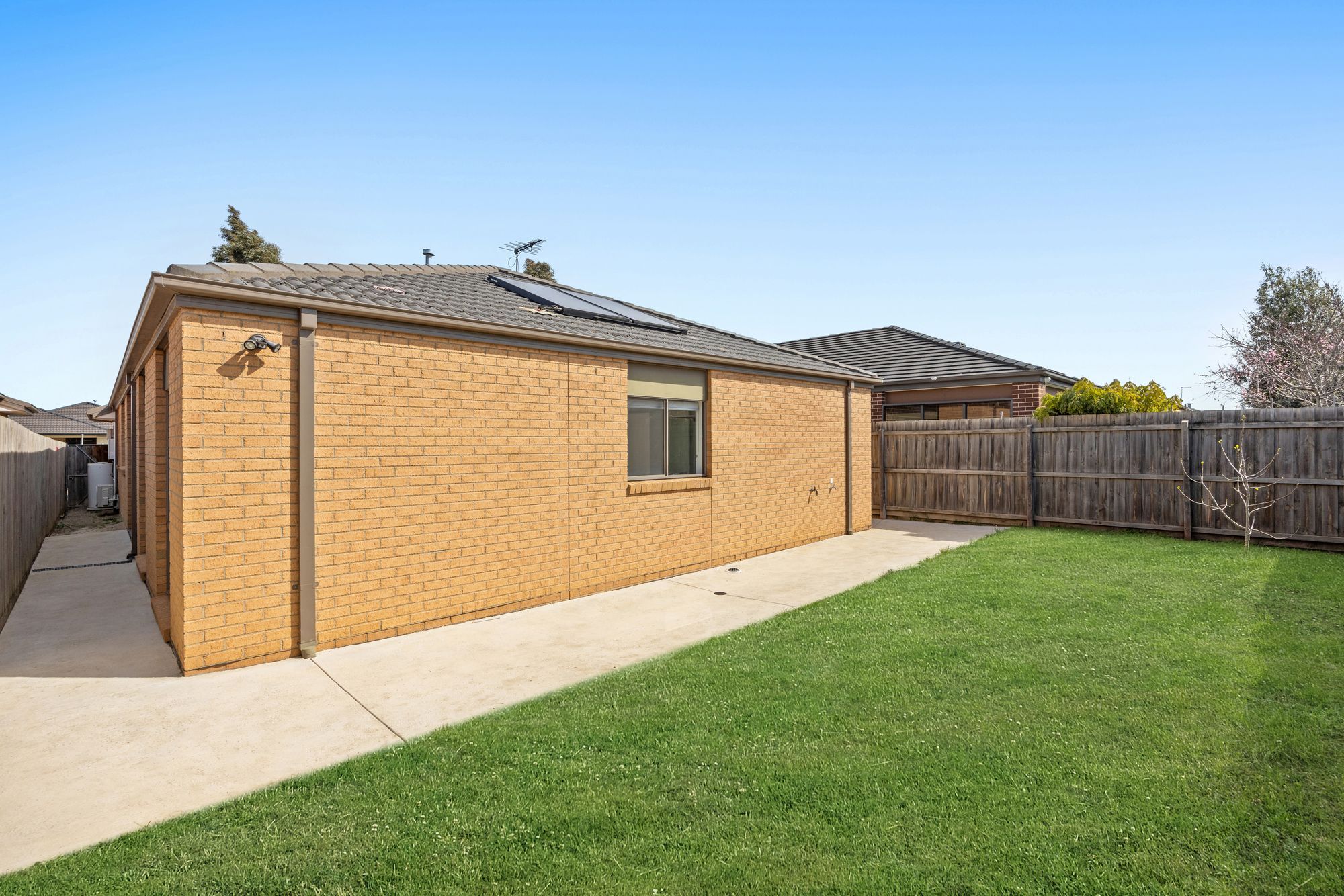 212 Alisma Boulevard — photo 15 of 18