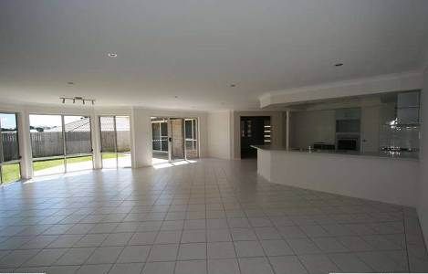 22 Victoria Drive, Pacific Pines, QLD 4211