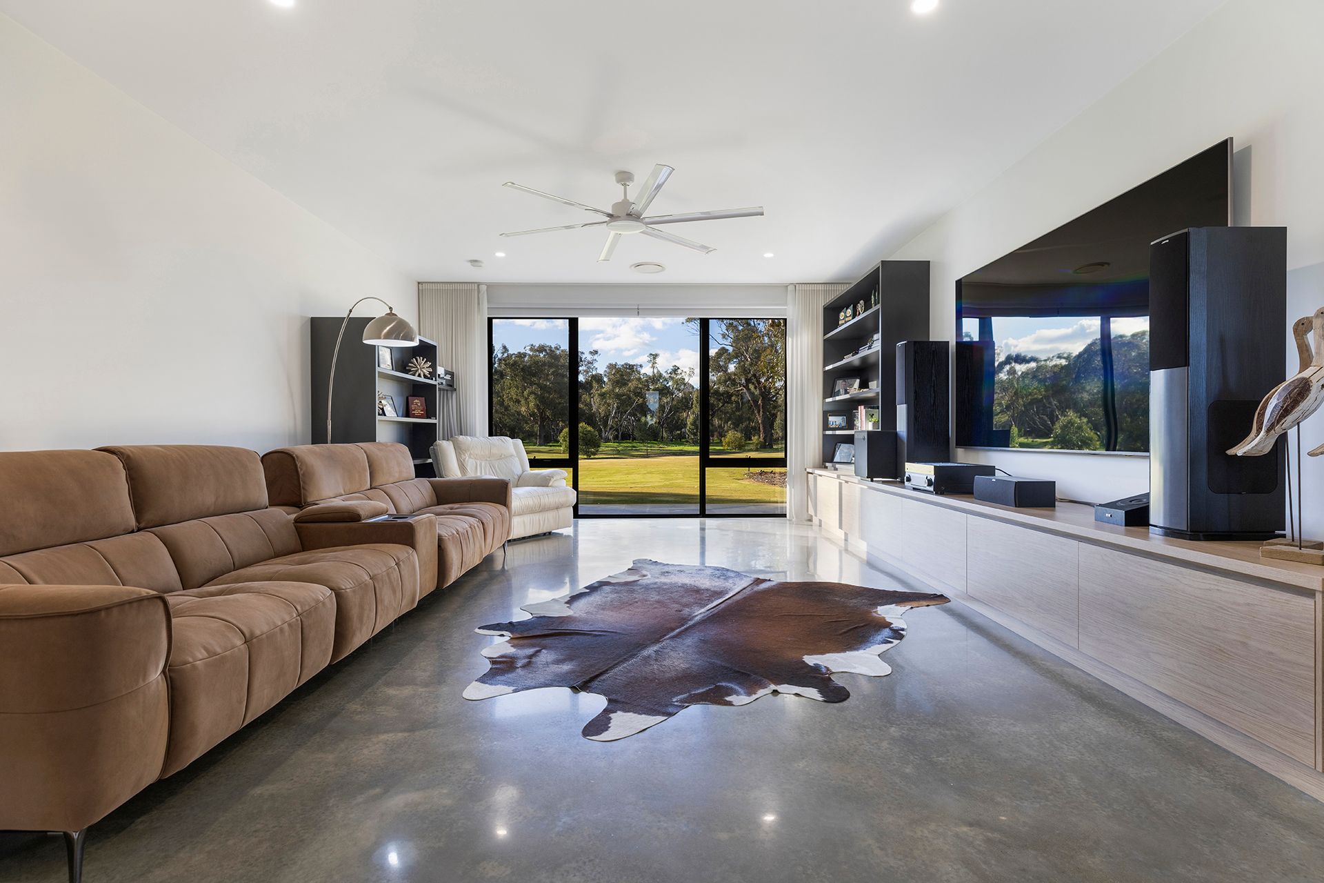251 Fulham Road — photo 19 of 30