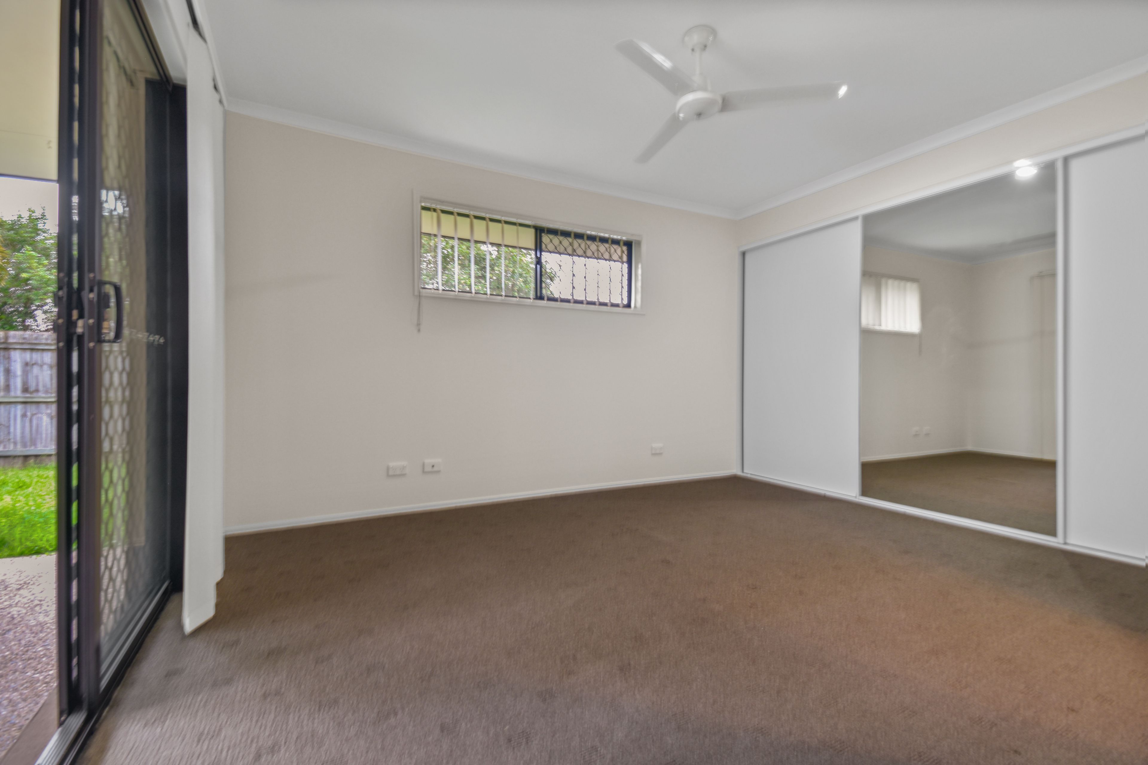 26 Springbrook Street — photo 5 of 12