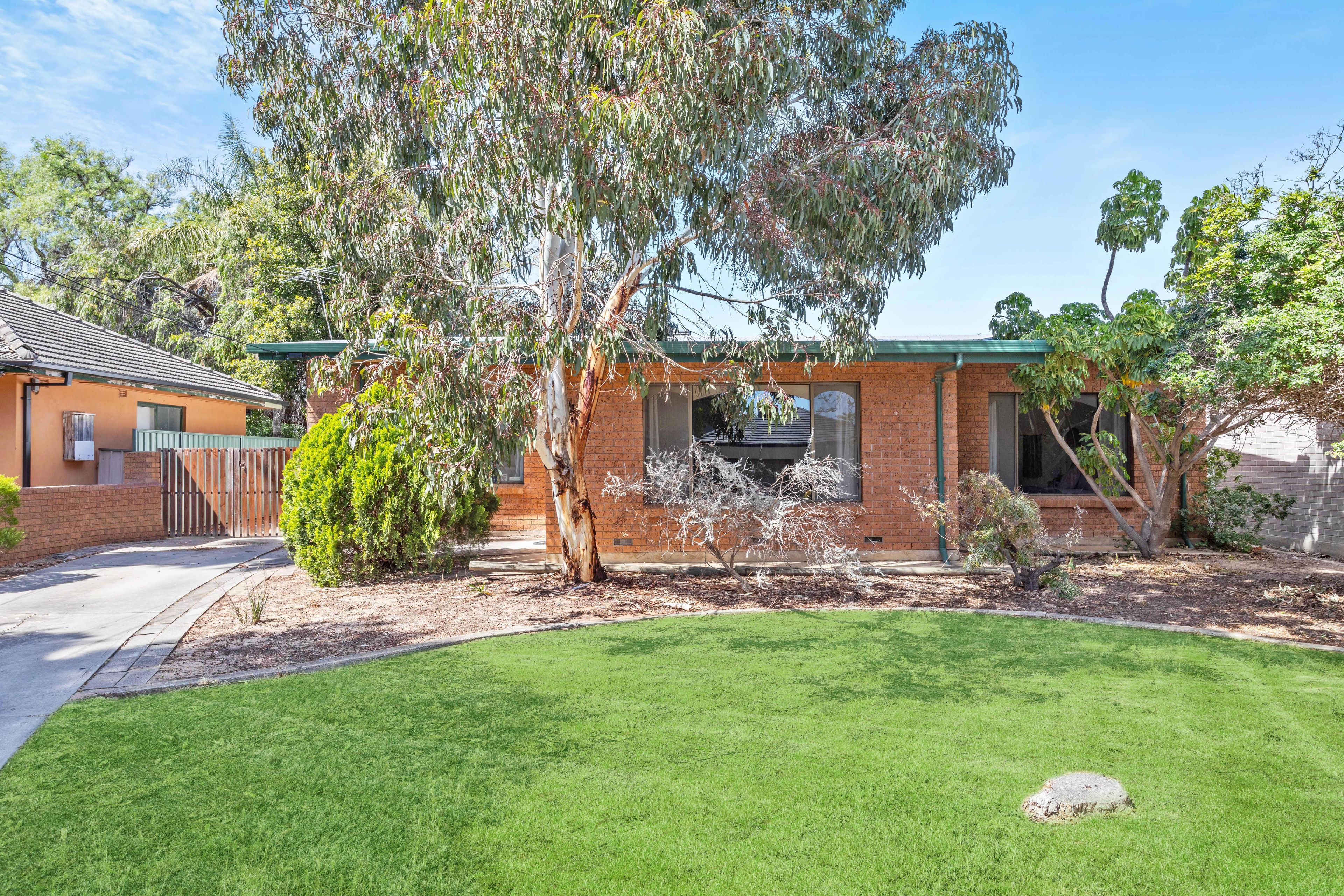 21 Matthew Street, Grange SA 5022