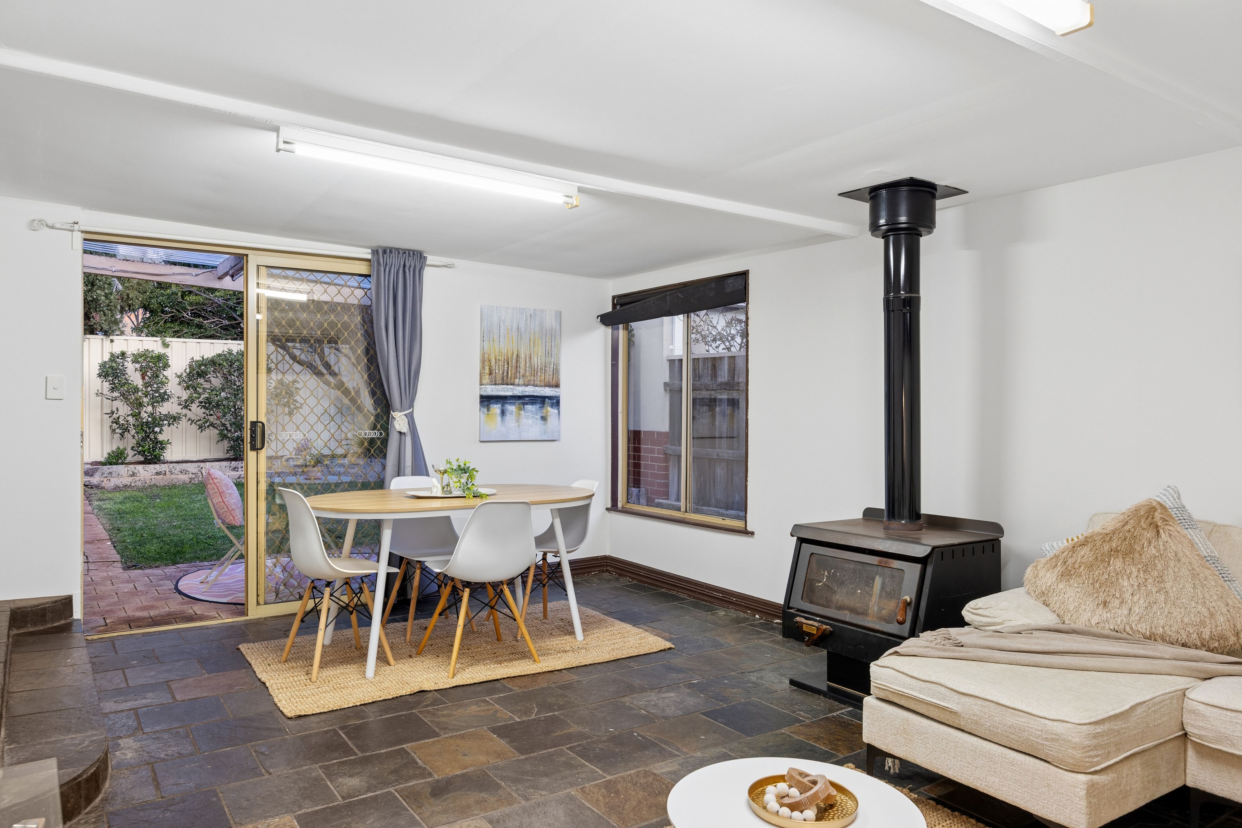 207 Rosebery Street — photo 16 of 24