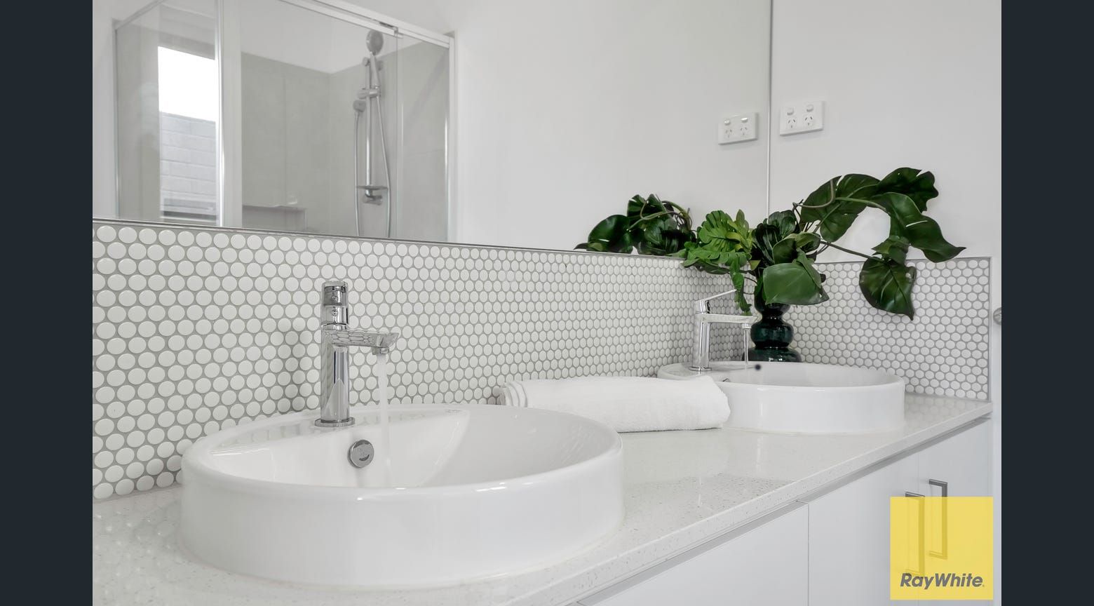 8 Tait Street — photo 8 of 17
