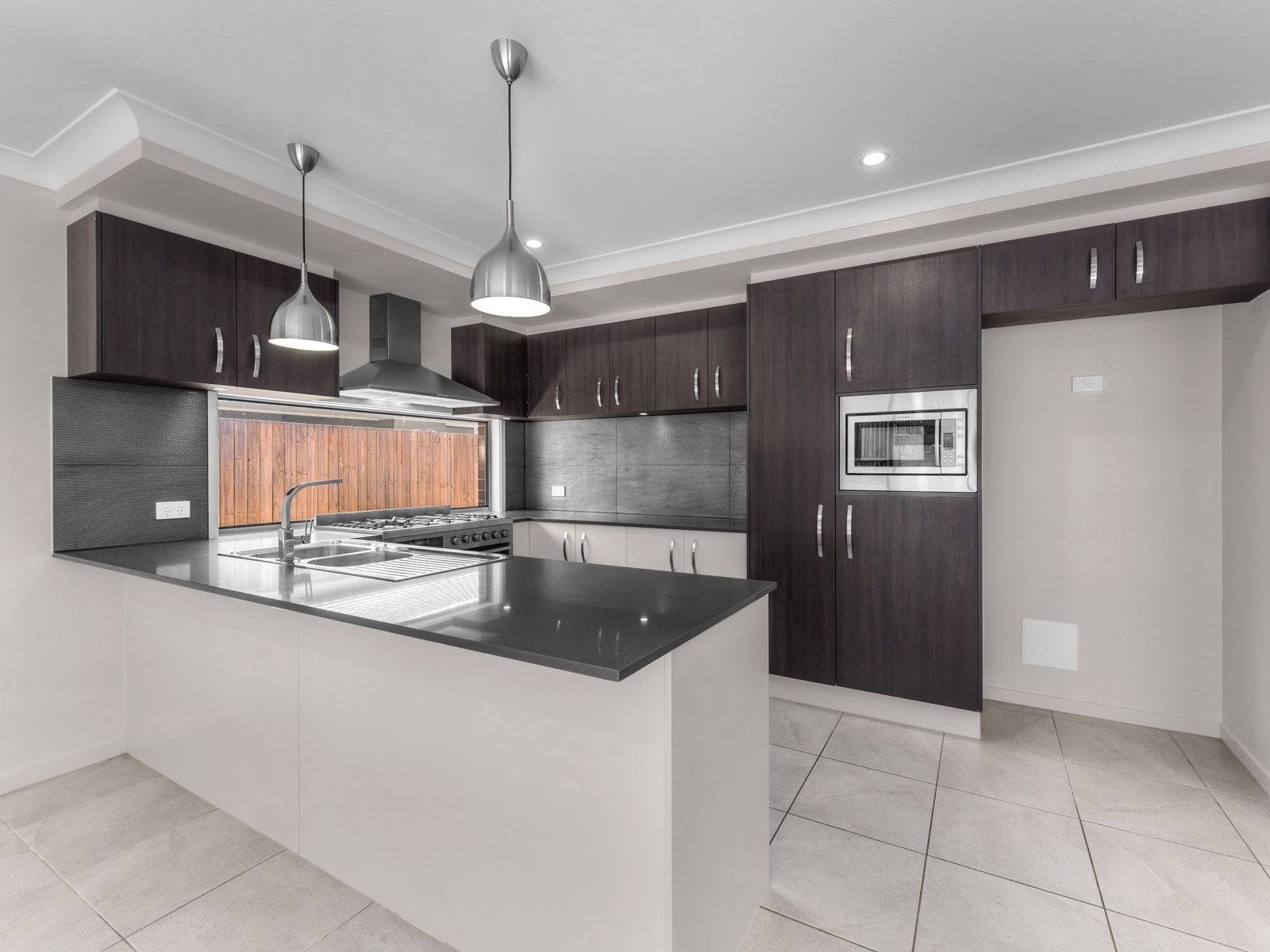 24 Malvern Road, Albany Creek, QLD 4035