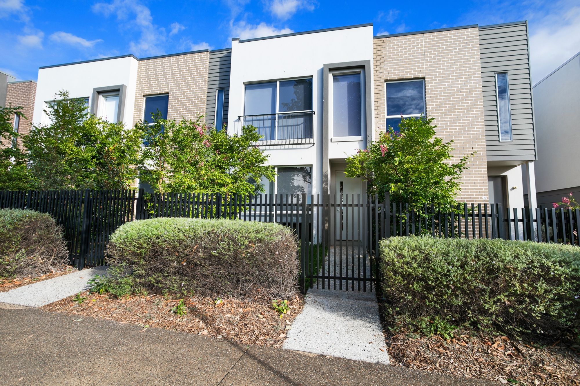 25 The Corso, North Lakes QLD 4509