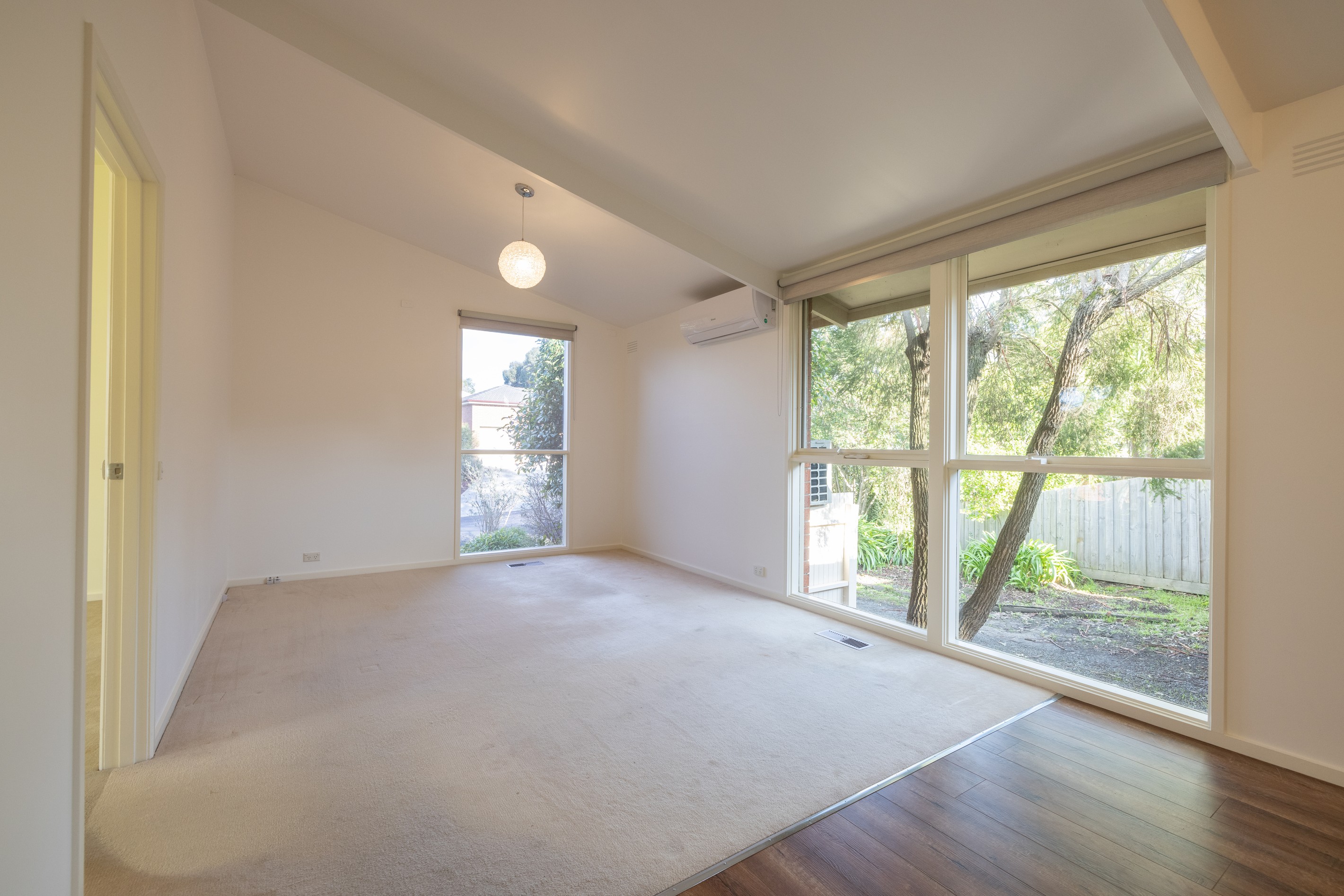 19 Mansfield Avenue, Mount Clear, VIC 3350