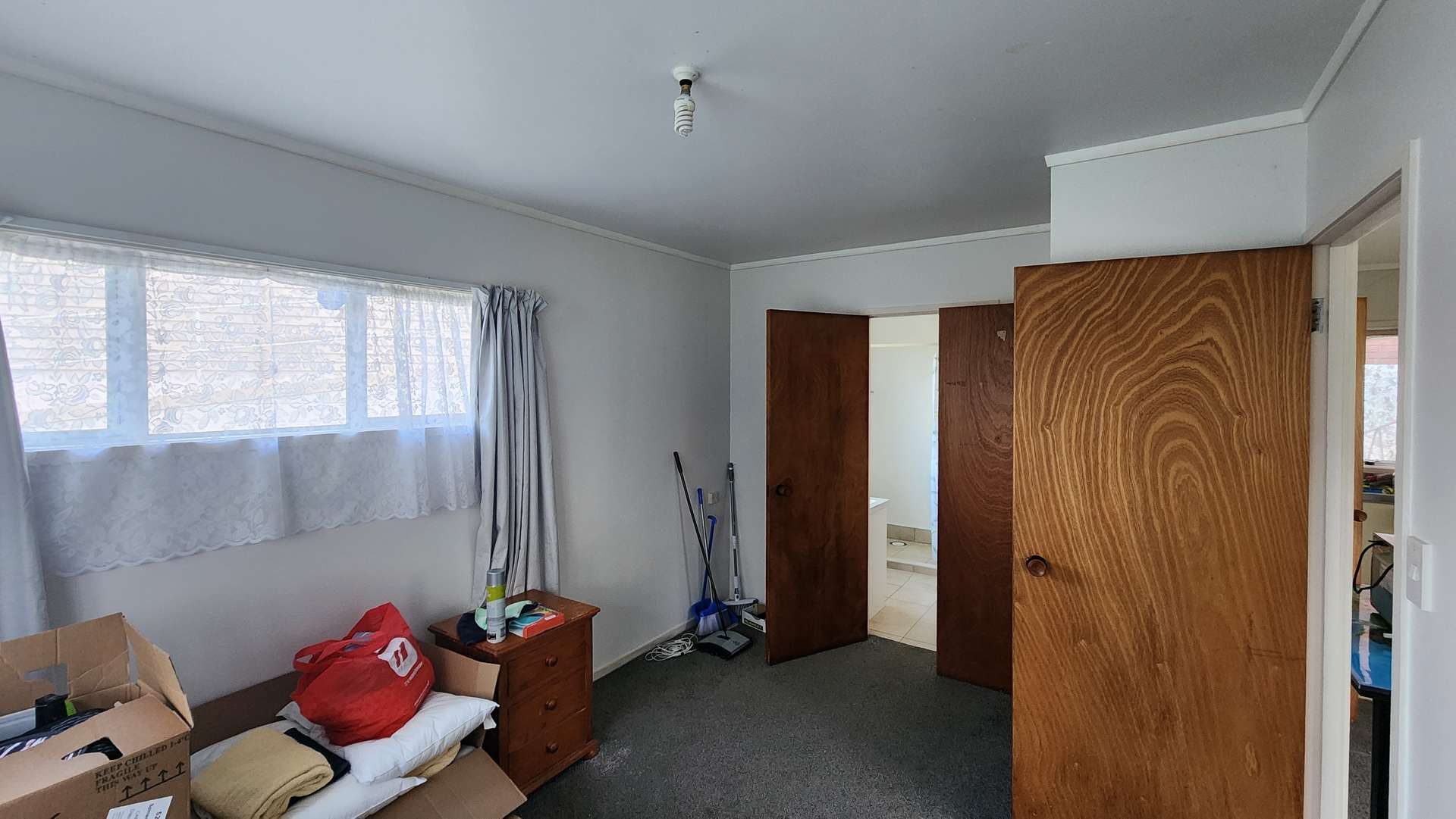 24 Tuhangi Street photo 8