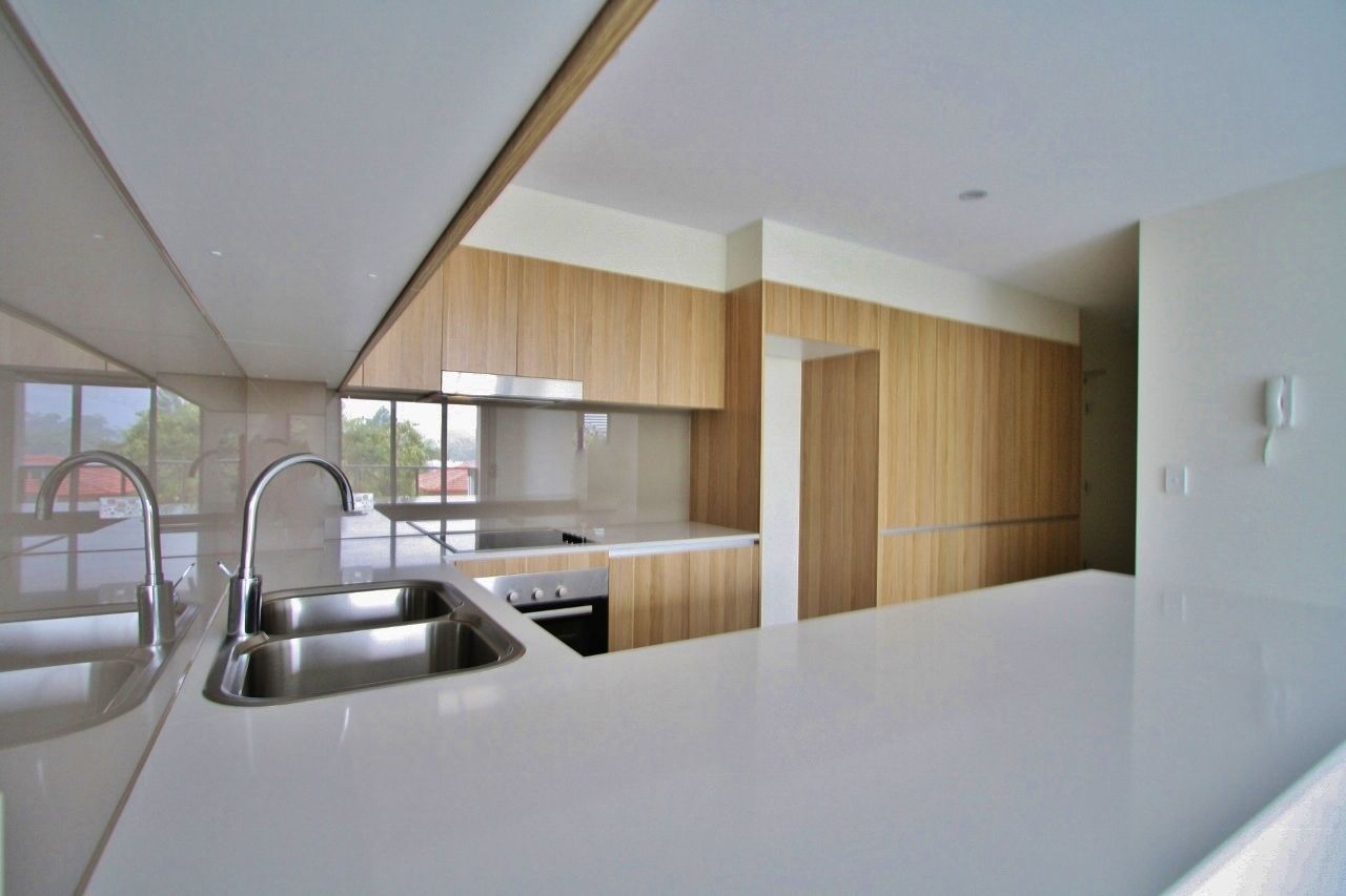 9/908 Logan Road, Holland Park, QLD 4121