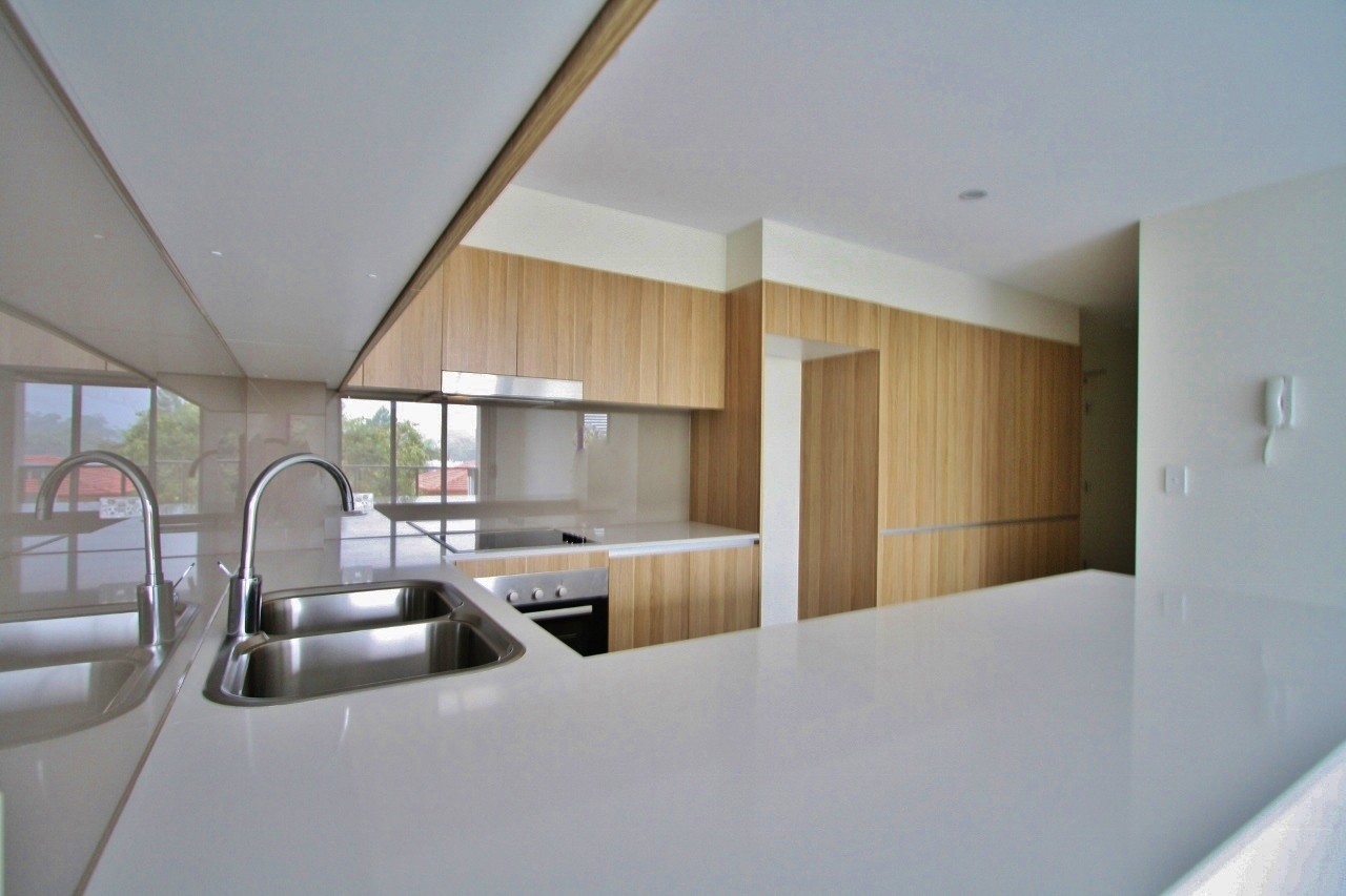 9/908 Logan Road, Holland Park, QLD 4121