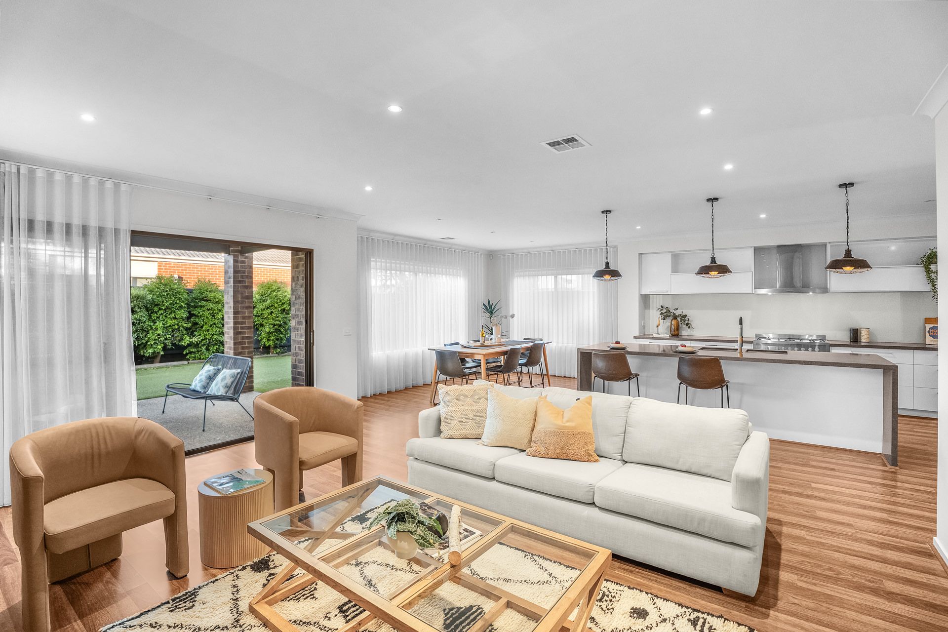 32 Strettle Crescent, Cranbourne North, VIC 3977