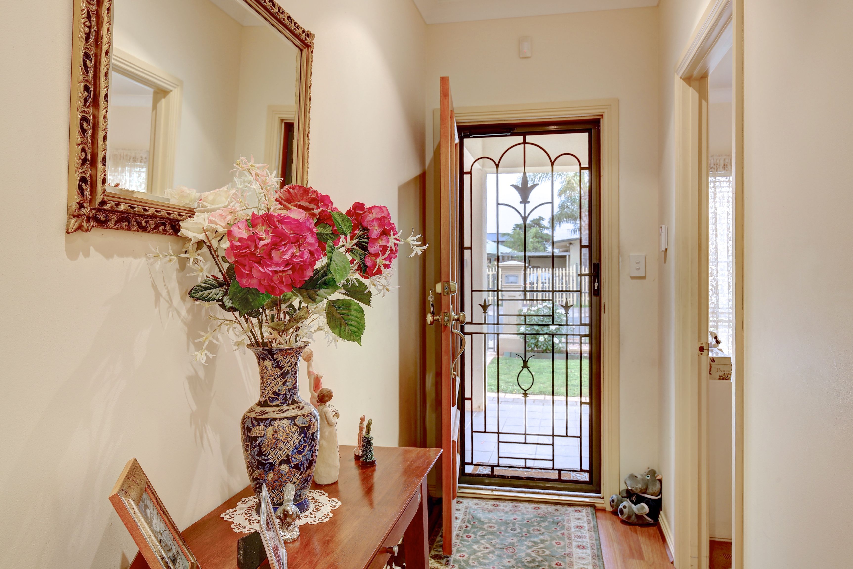 5 Carbnet Place, Seacombe Gardens, SA 5047
