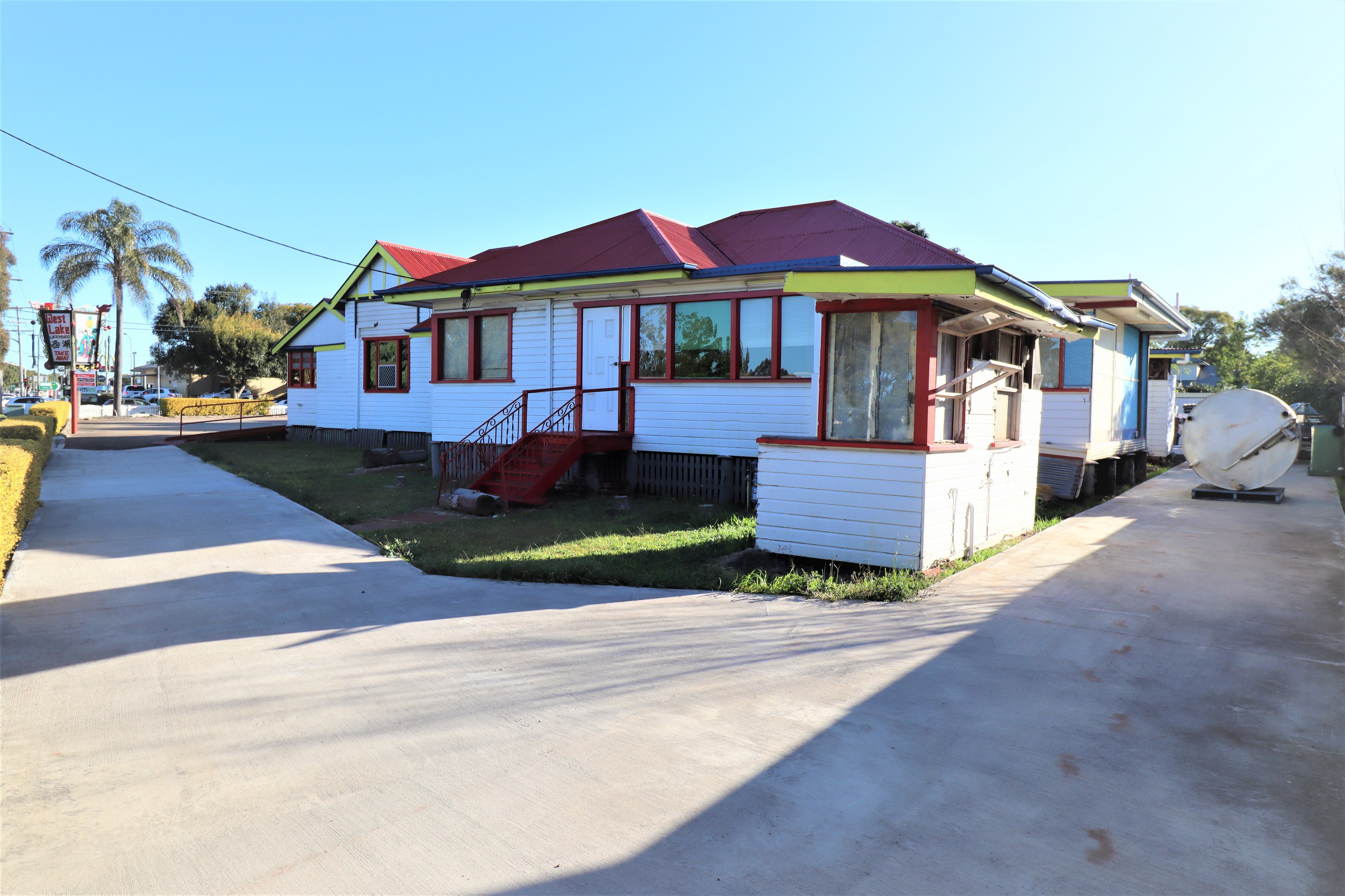 127-129 Anzac Avenue, Newtown, QLD 4350