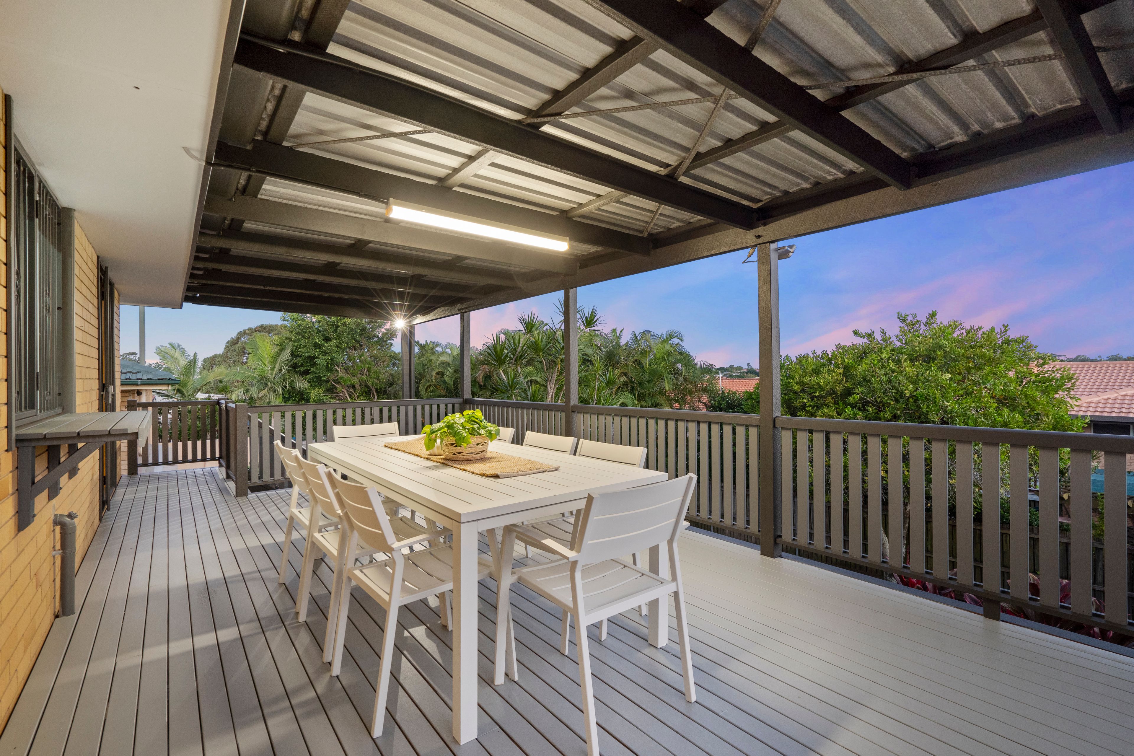 5 Mourilyan Street, Mansfield, QLD 4122