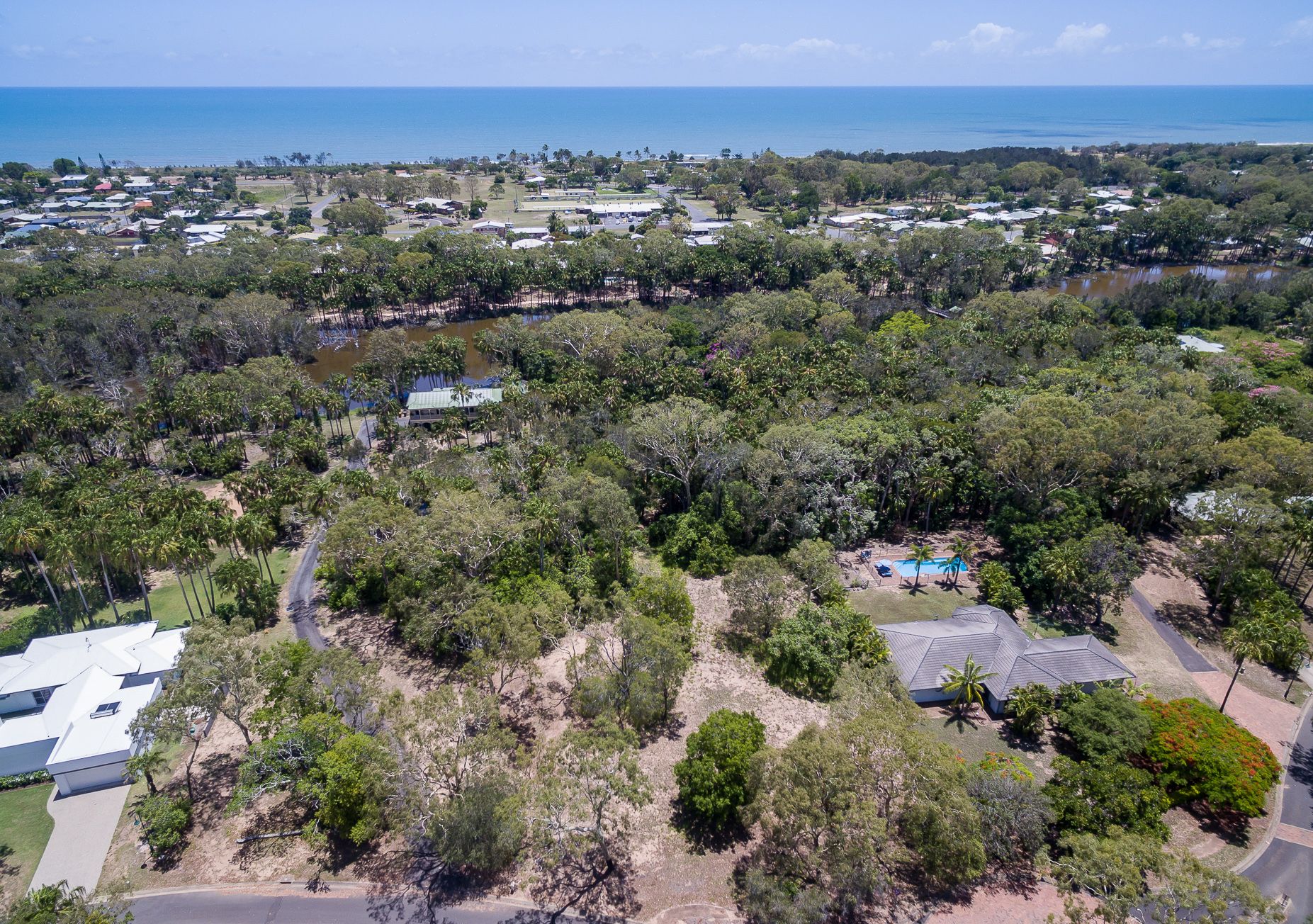 21 Woodlands Lane, Moore Park Beach, QLD 4670