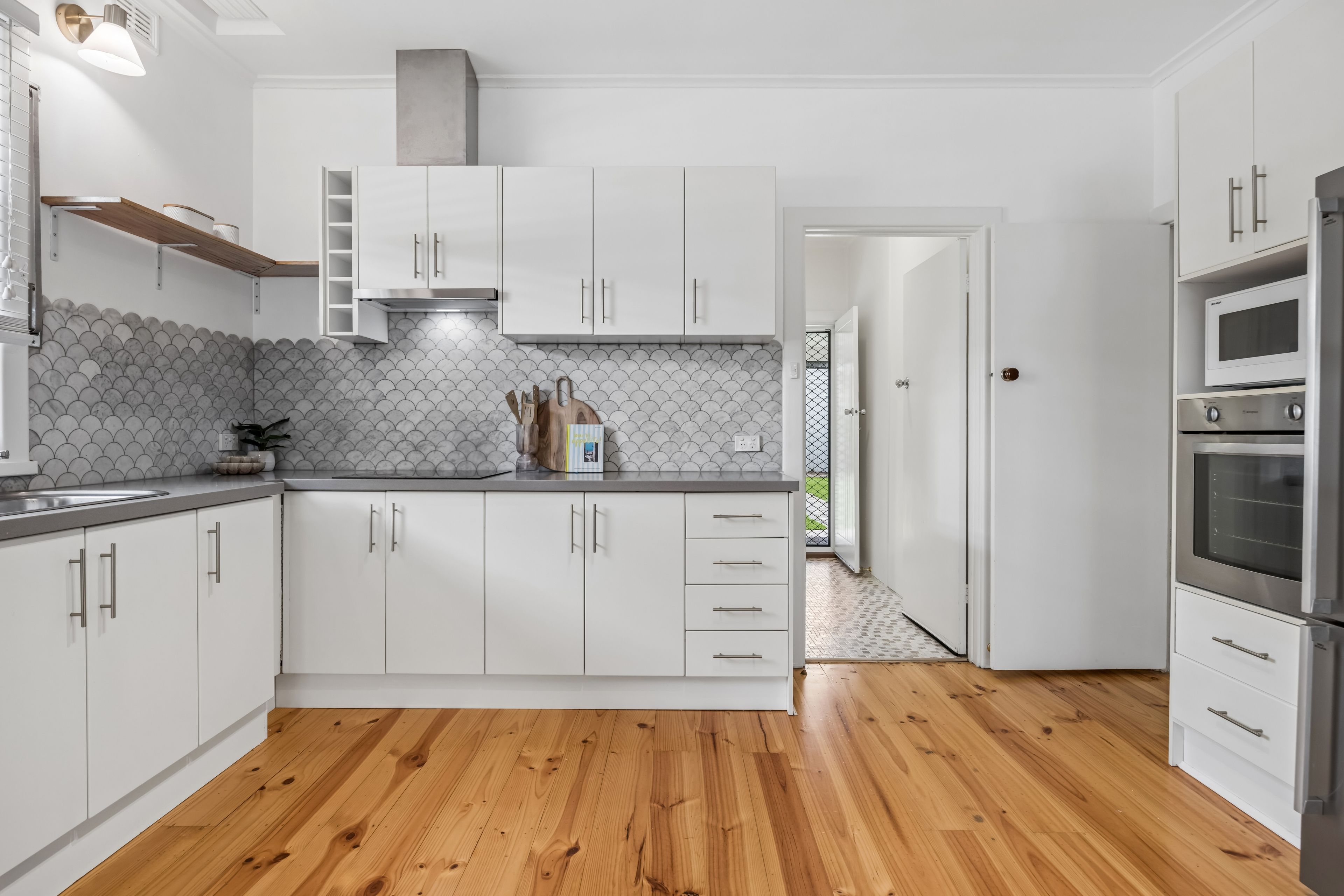 12 Victoria Street — photo 4 of 16