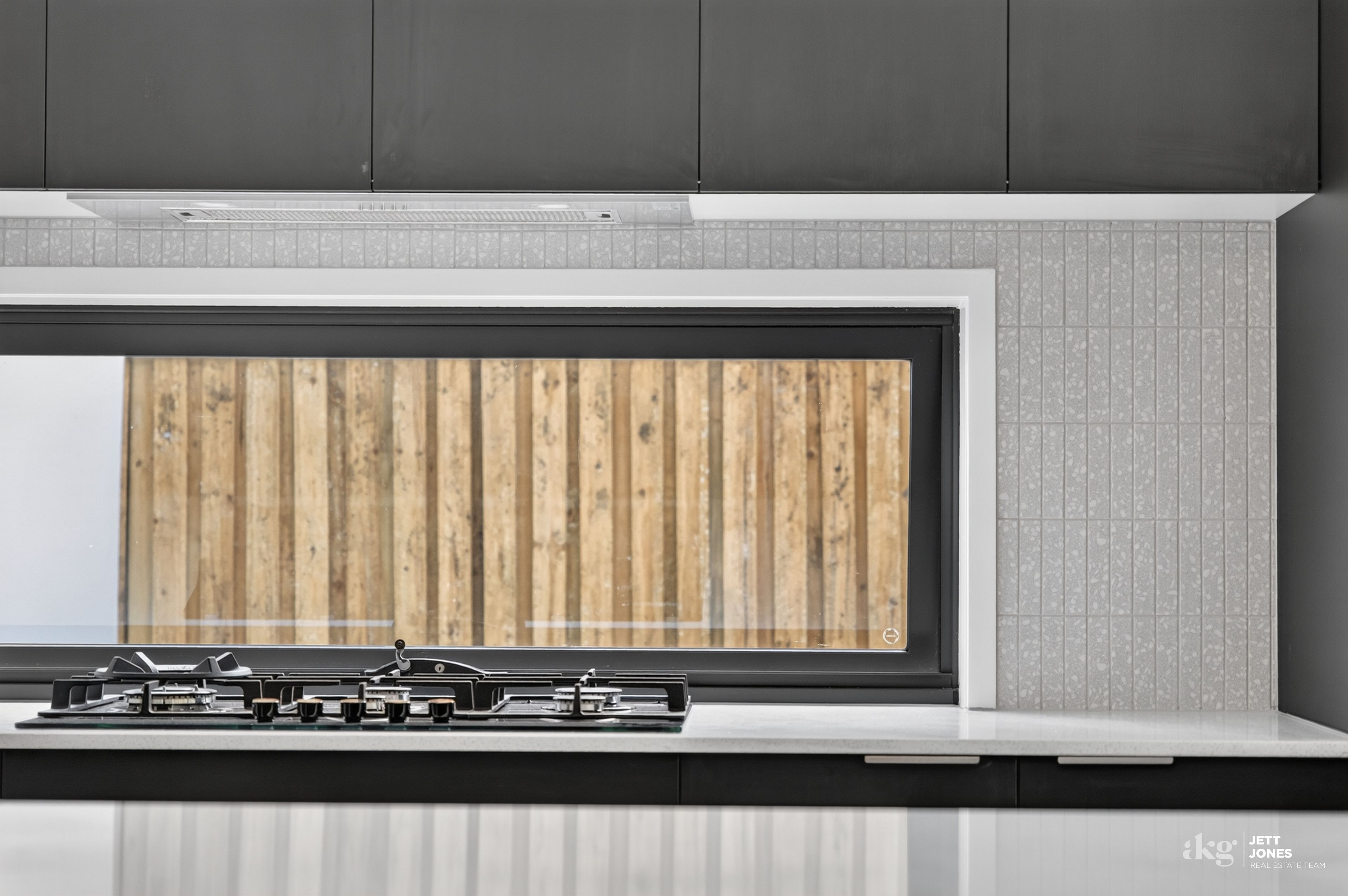 16 Garnet Court — photo 9 of 24