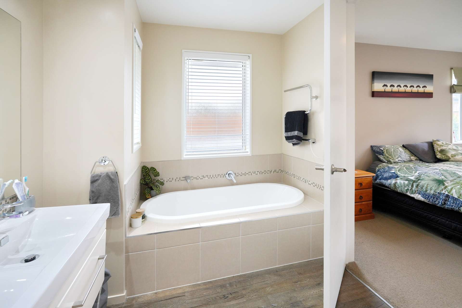14 Hawthorn Mews photo 9