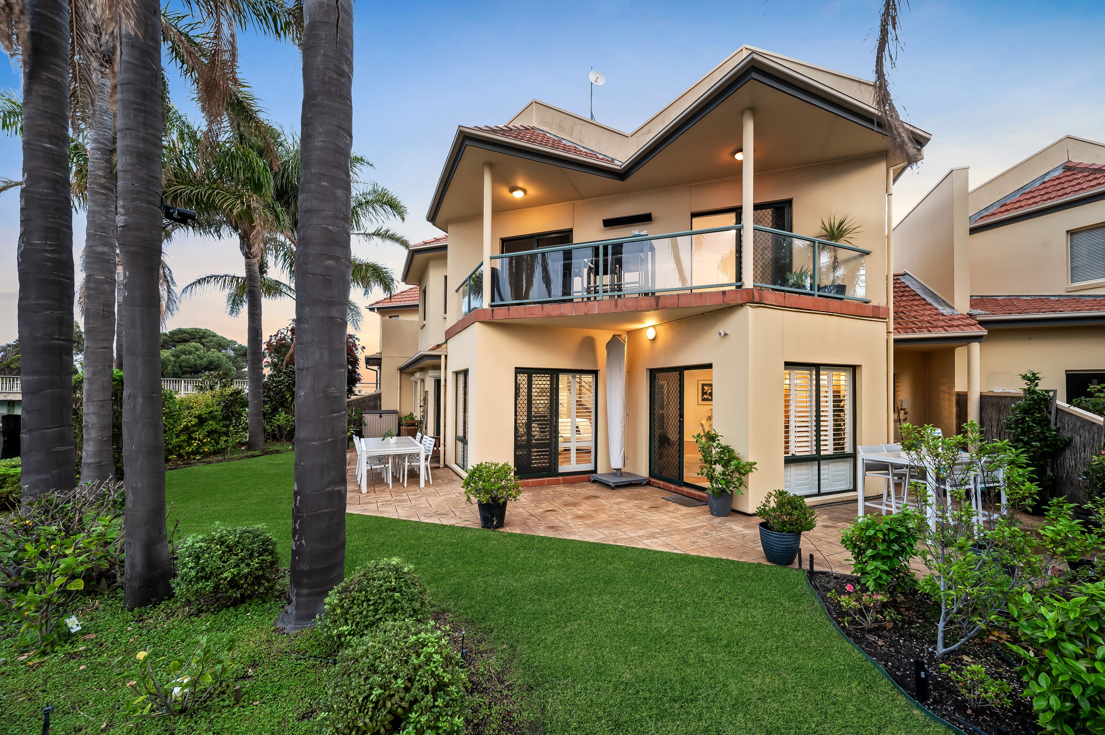 15/157 Brebner Drive, West Lakes, SA 5021