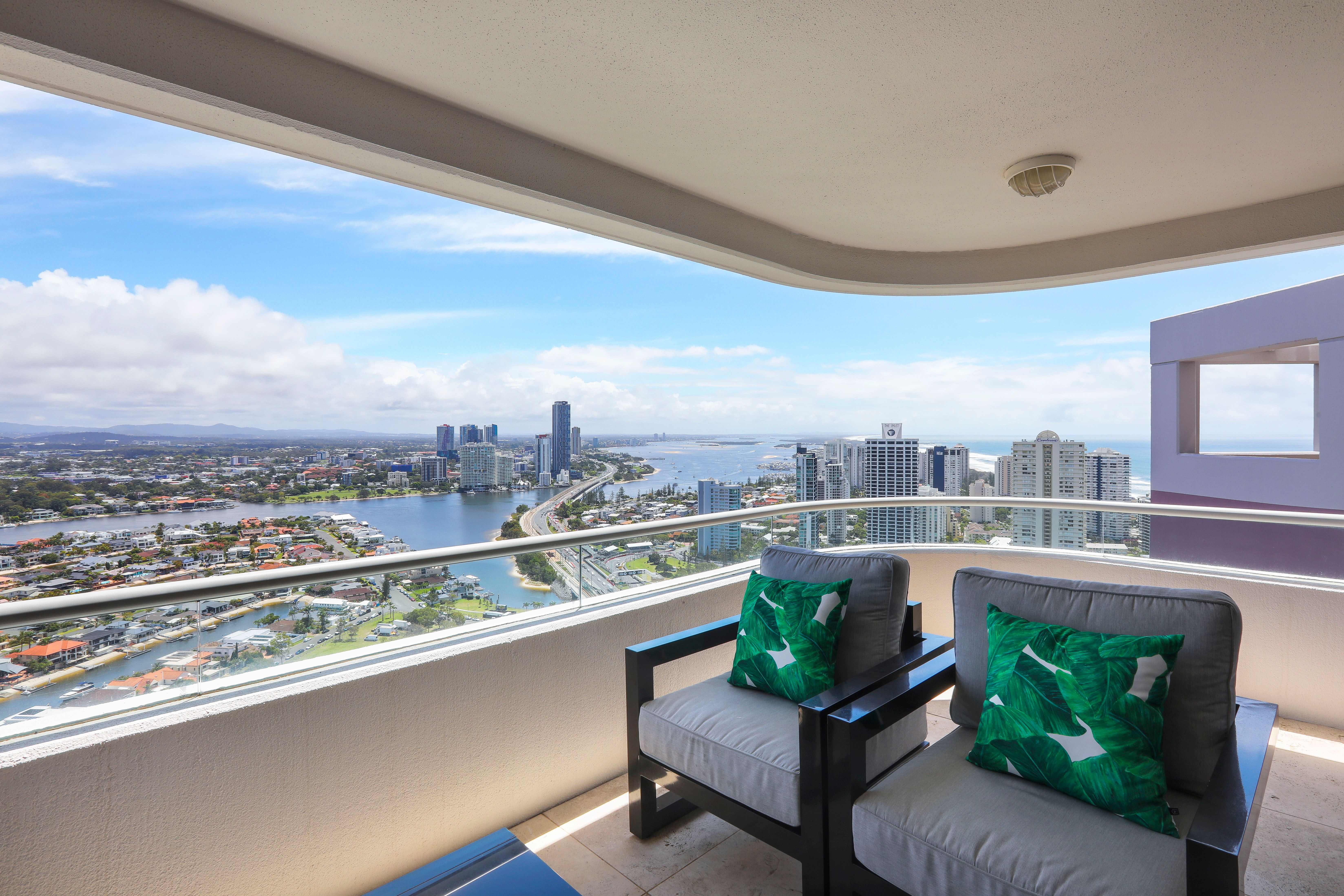 186/12 Commodore Drive, Surfers Paradise, QLD 4217