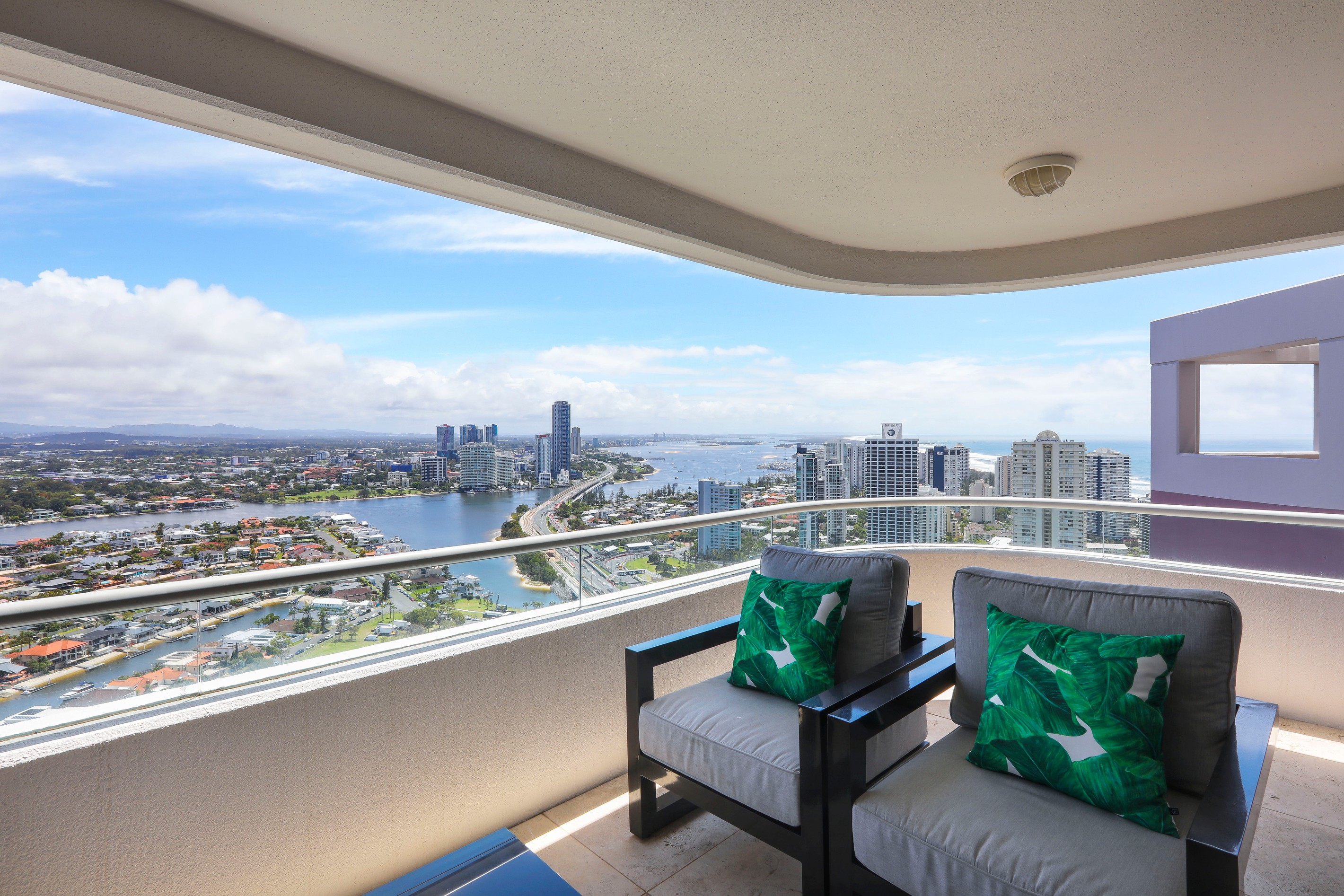 186/12 Commodore Drive, Surfers Paradise, QLD 4217