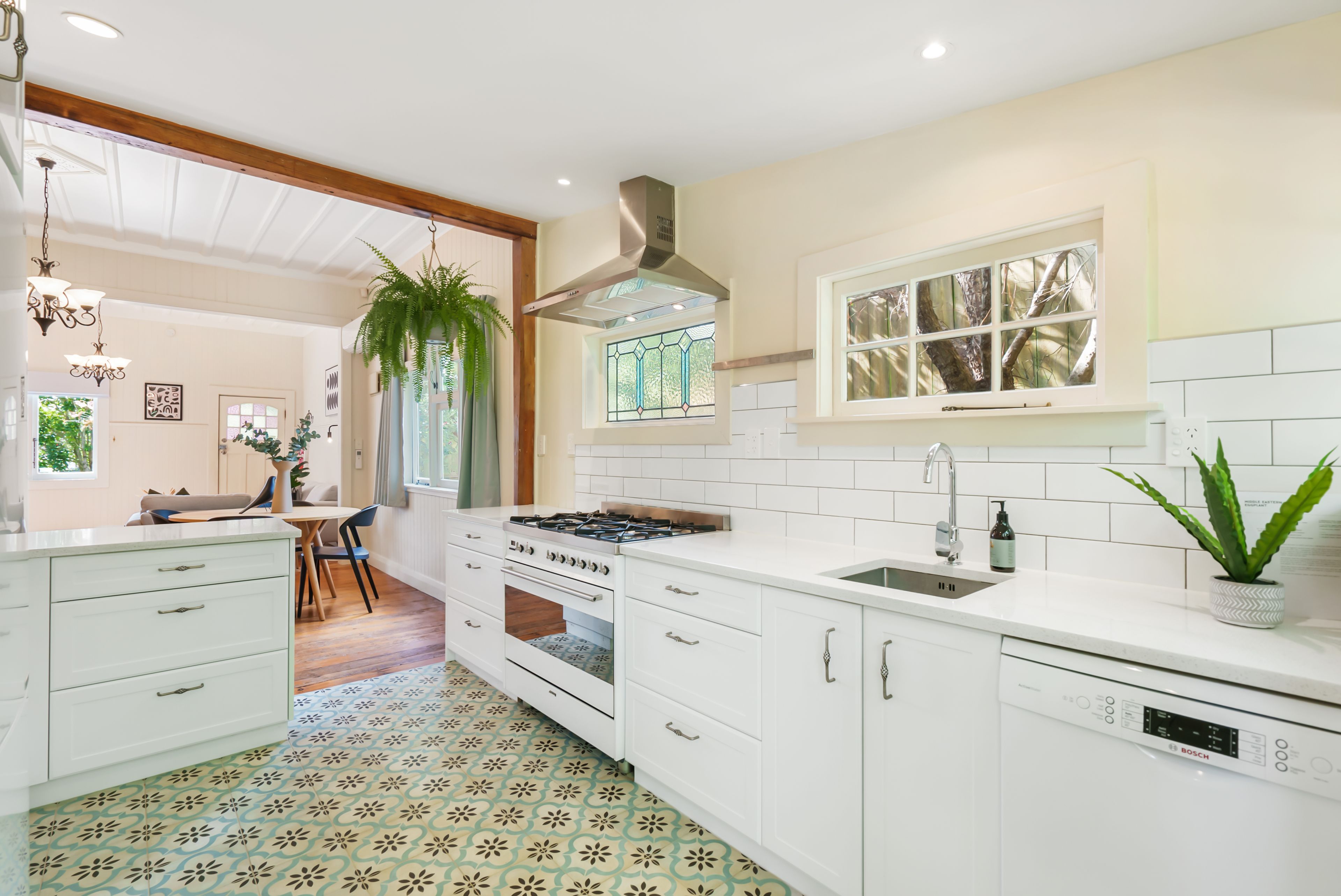7 Rambler Crescent, Beach Haven, North Shore City