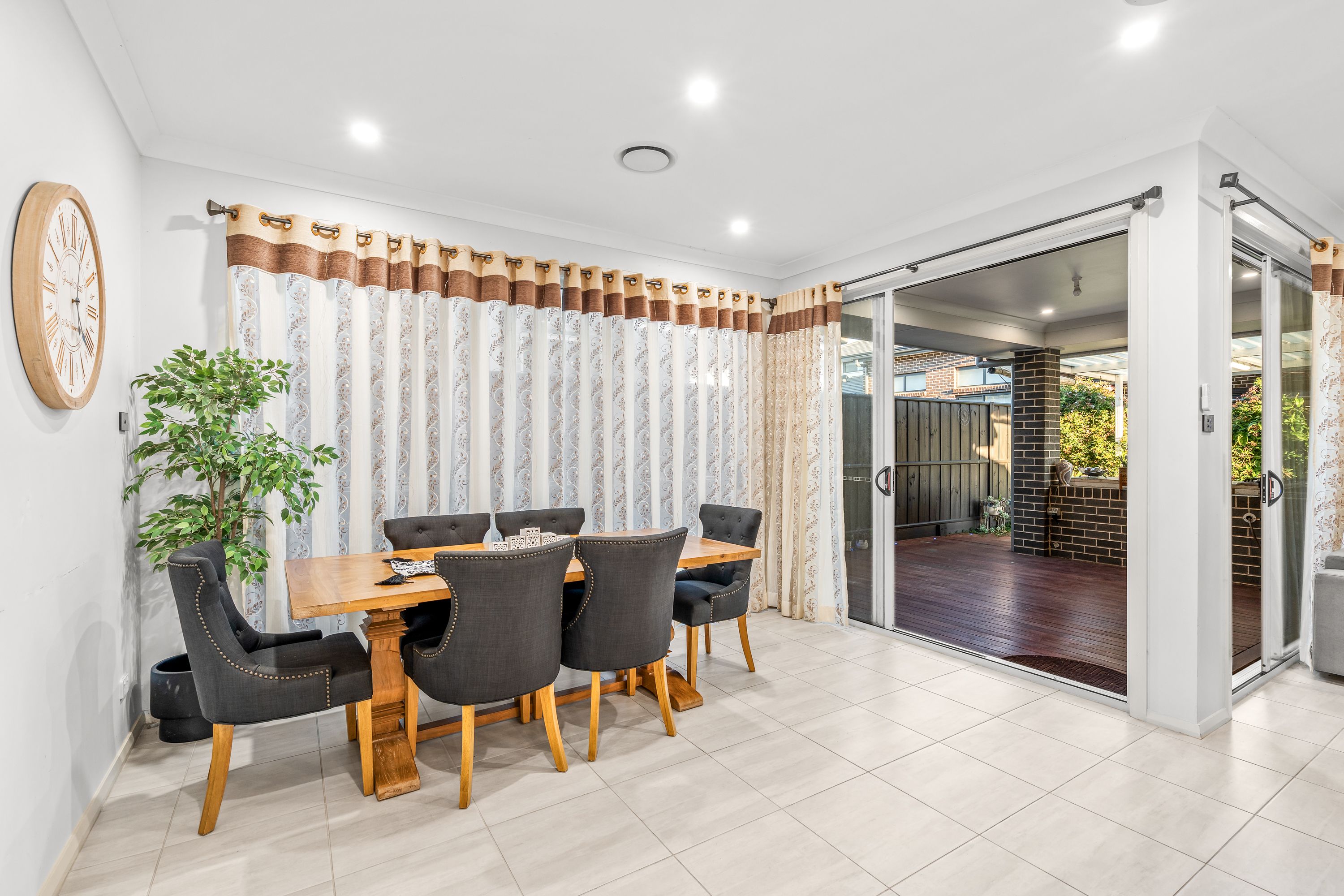 20 Passionflower Street — photo 6 of 19