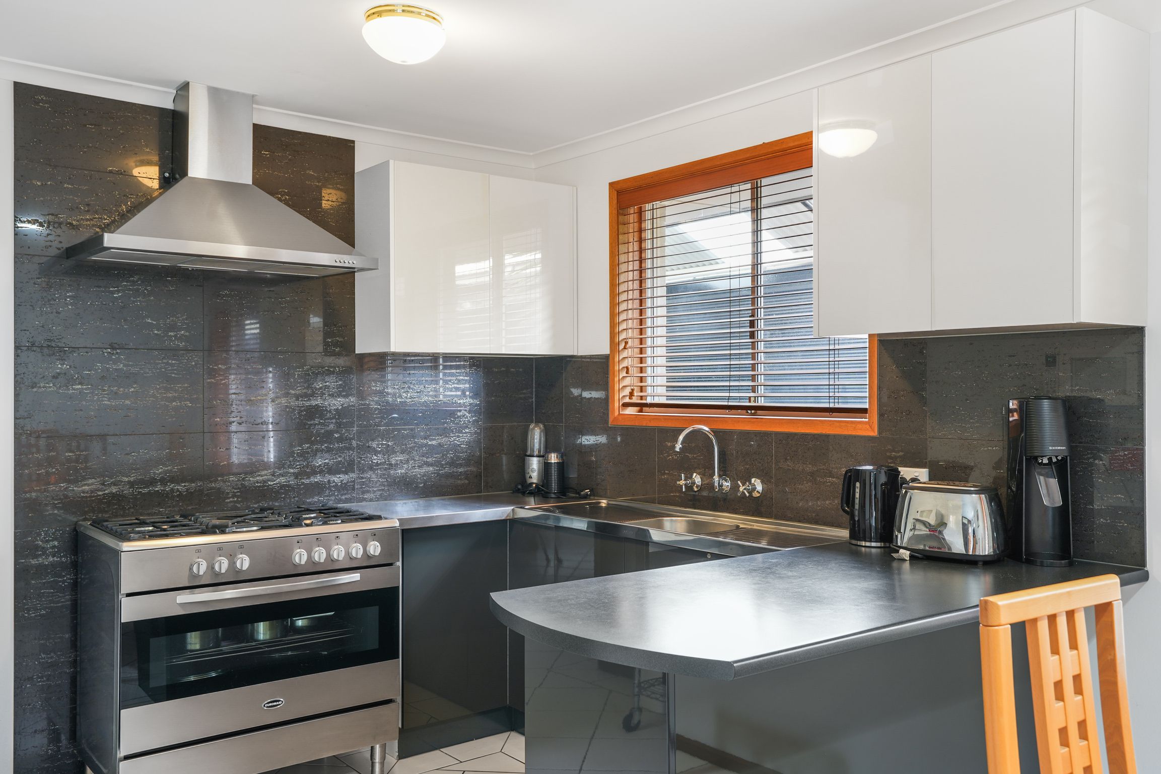 17 Underwood Close — photo 11 of 27