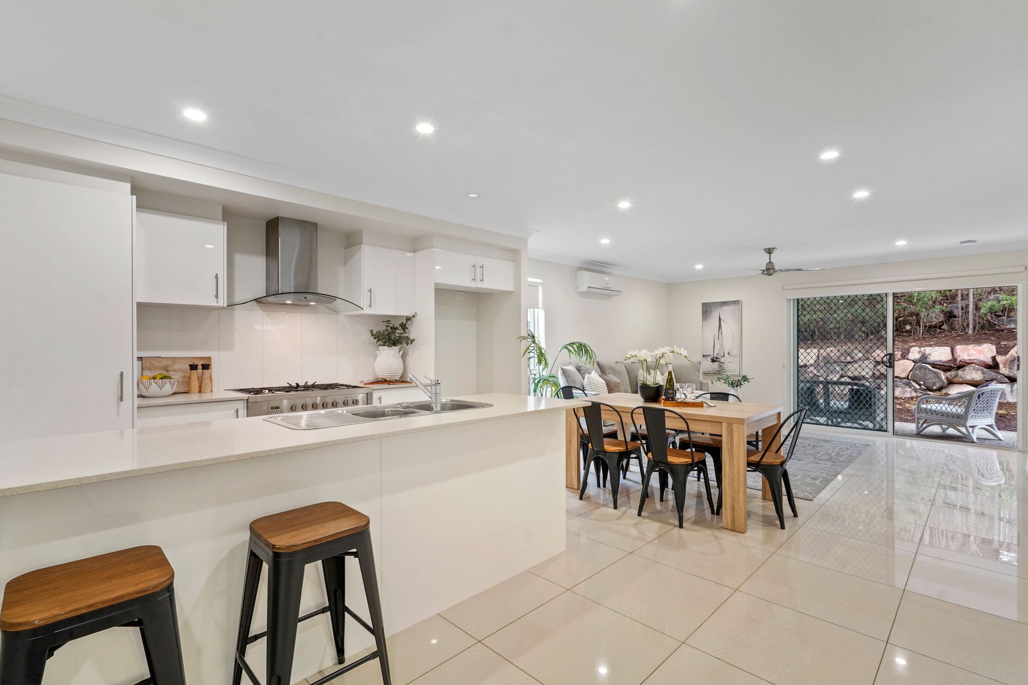 10 Haven Drive — photo 6 of 18