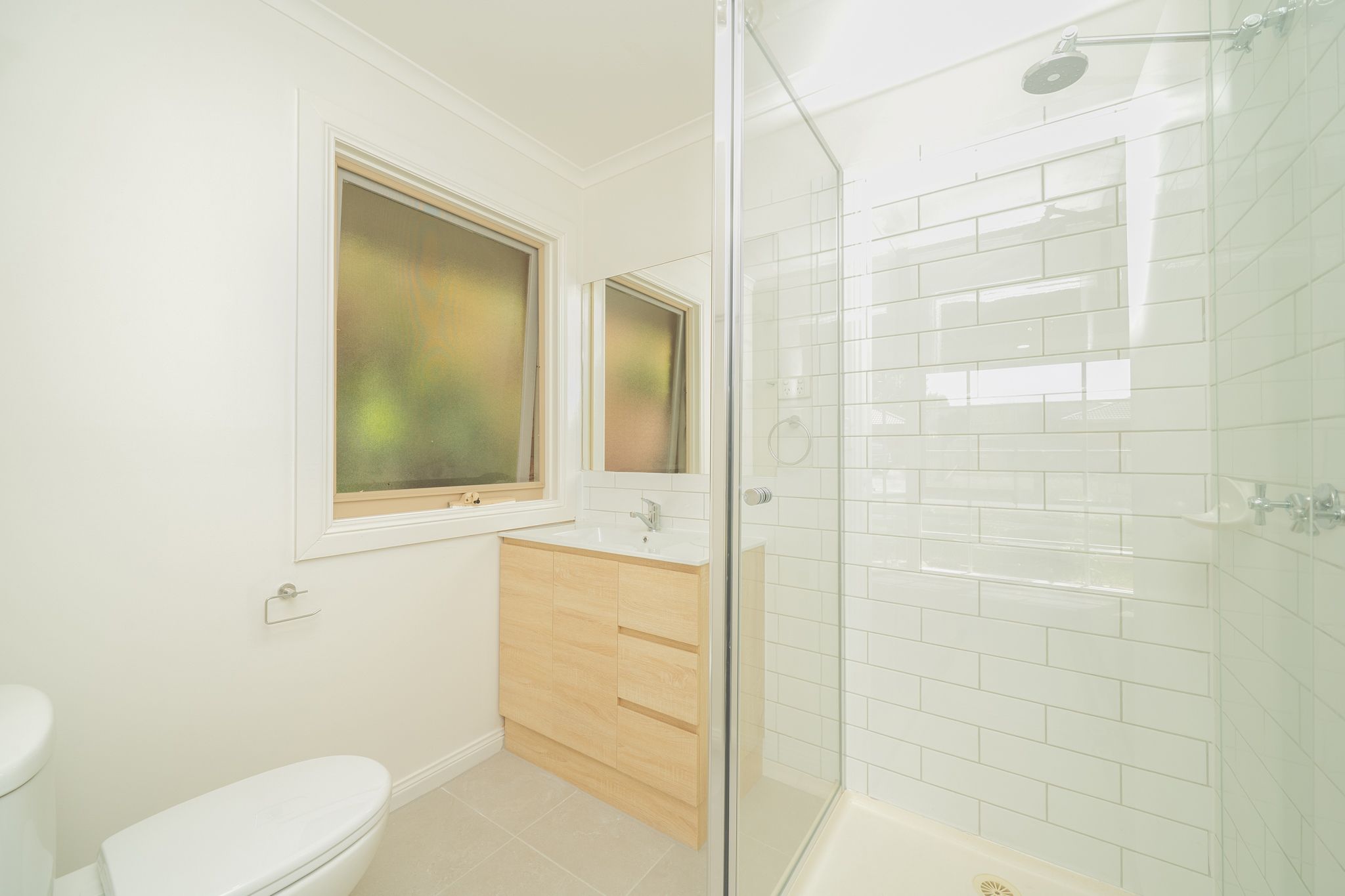 33 Hedgeley Drive — photo 10 of 13