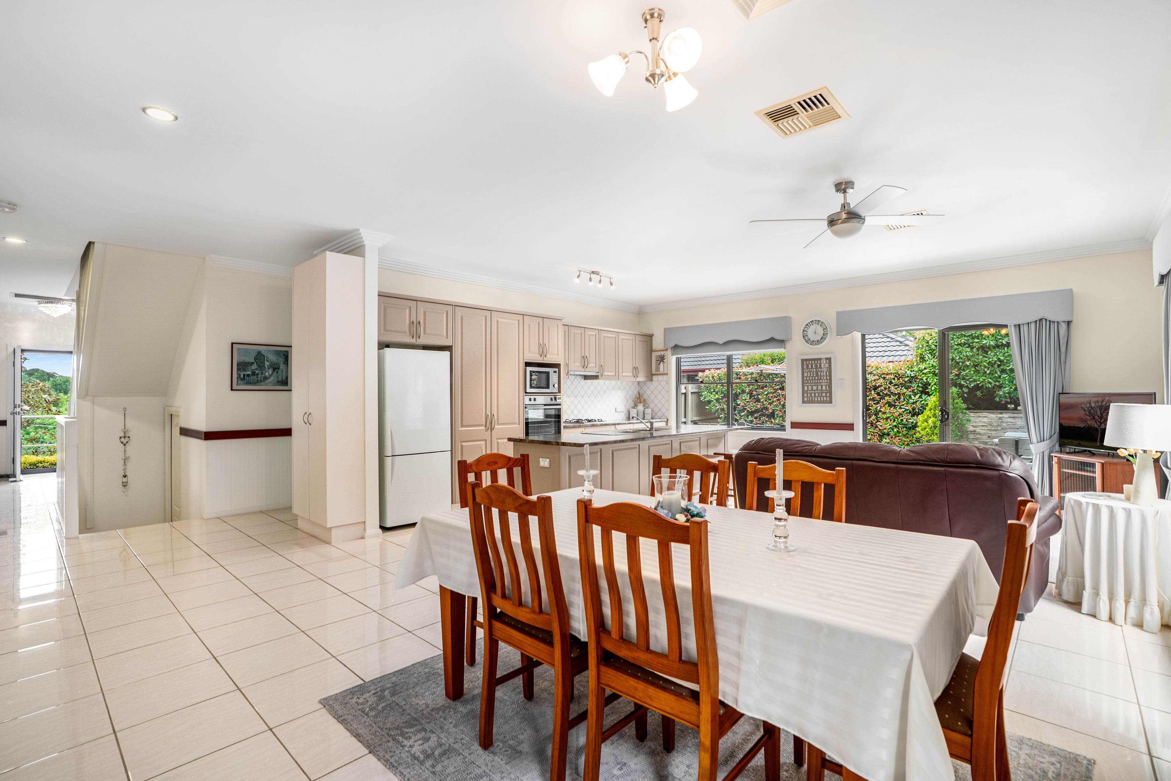 11/72-76 Southey Street — photo 5 of 16