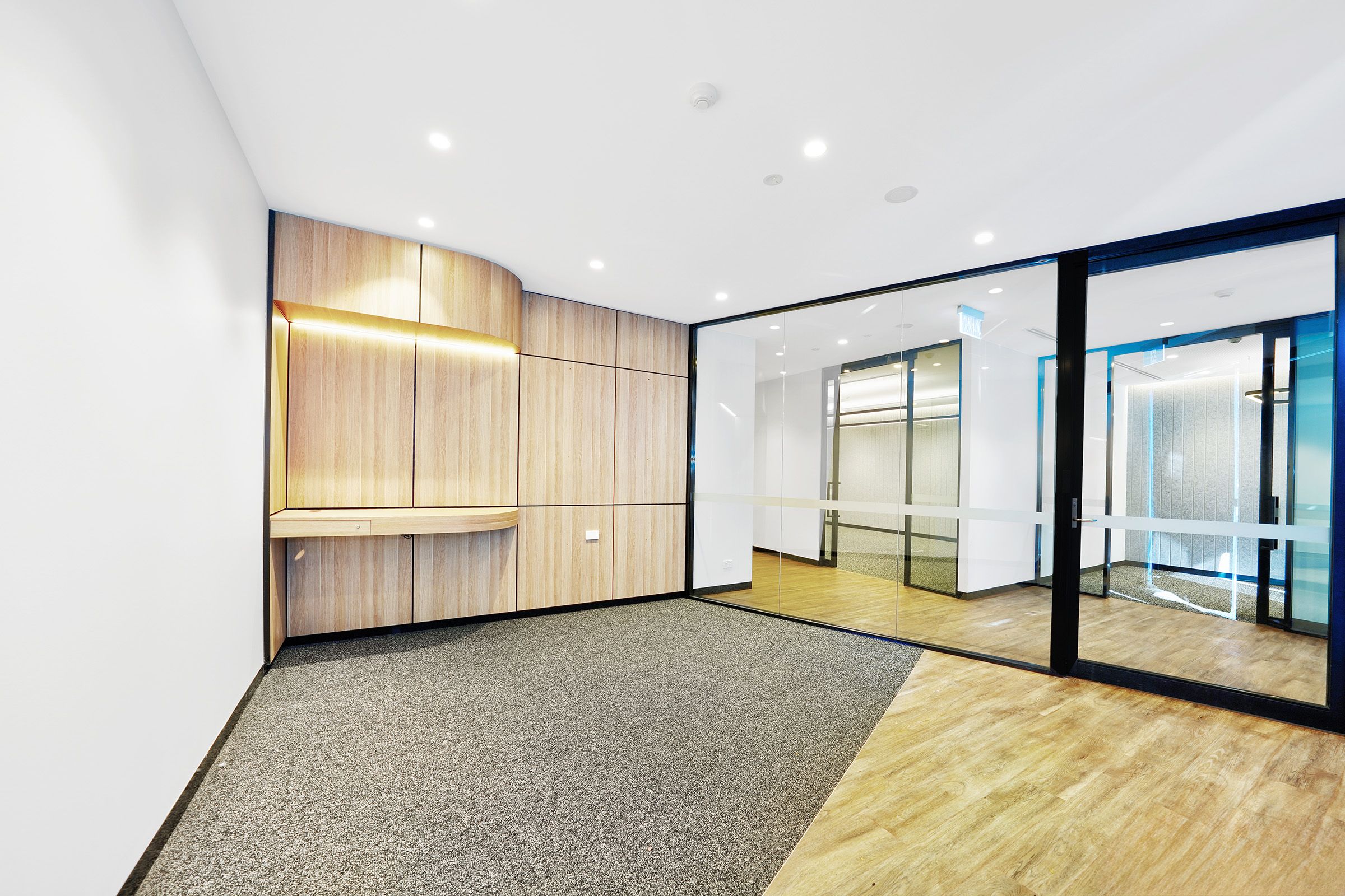 2/31 Lasso Road, Gregory Hills, NSW 2557