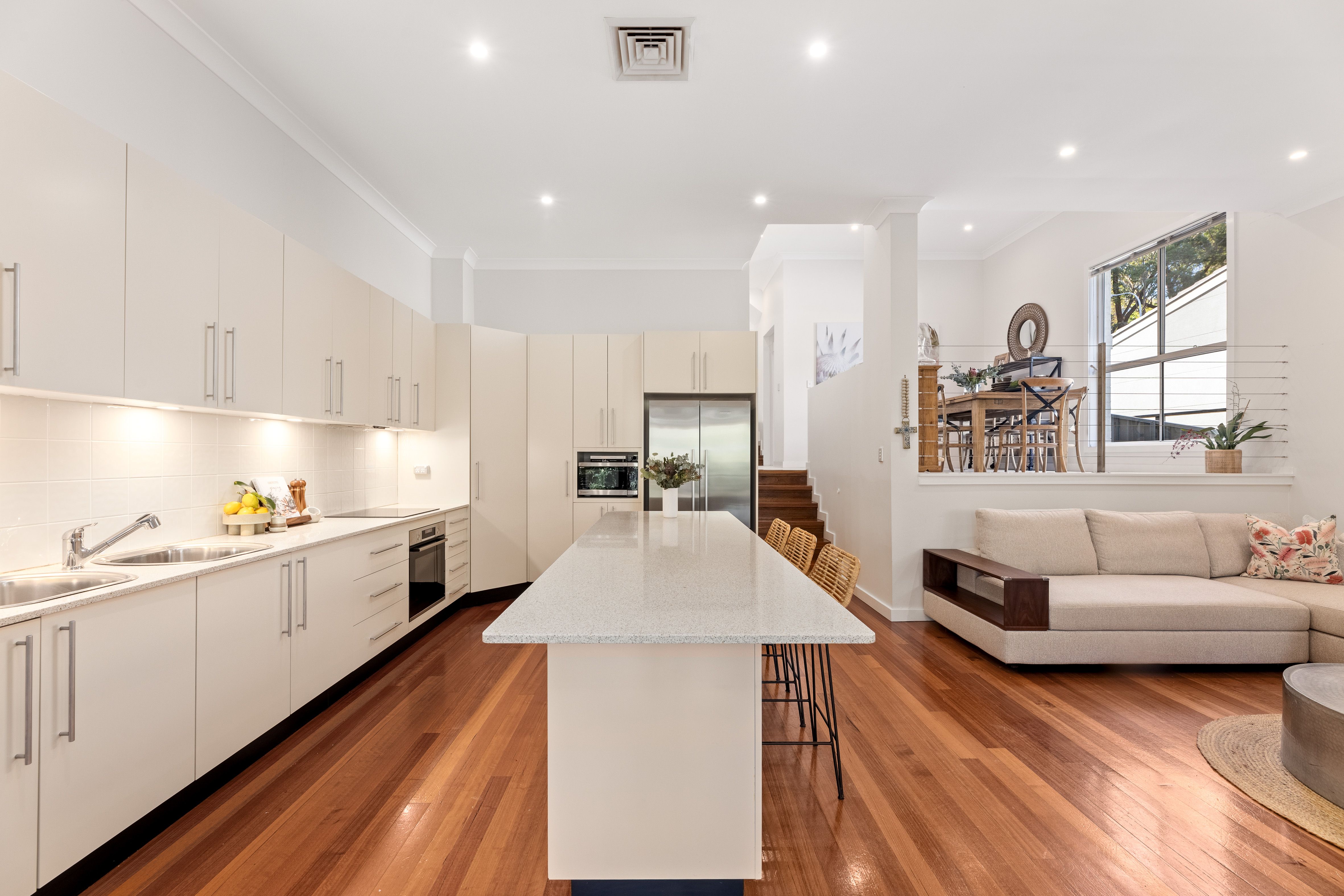 2/21 Angophora Place, Alfords Point, NSW 2234