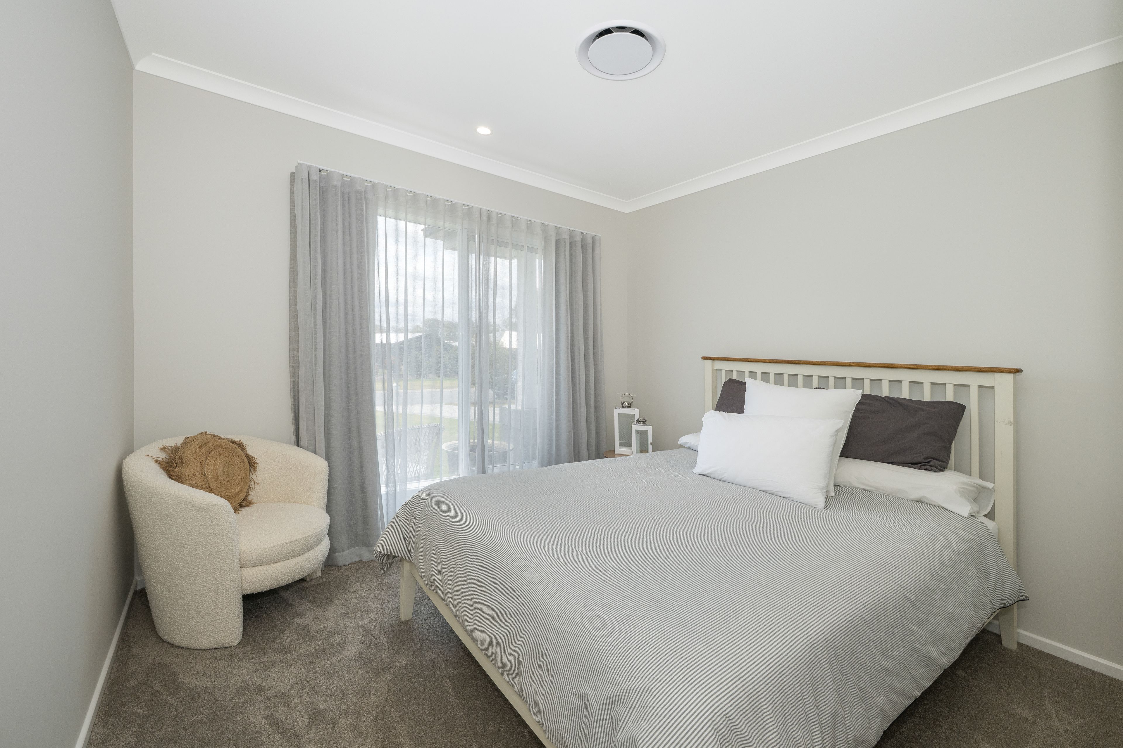 48 Brookvale Drive — photo 10 of 19