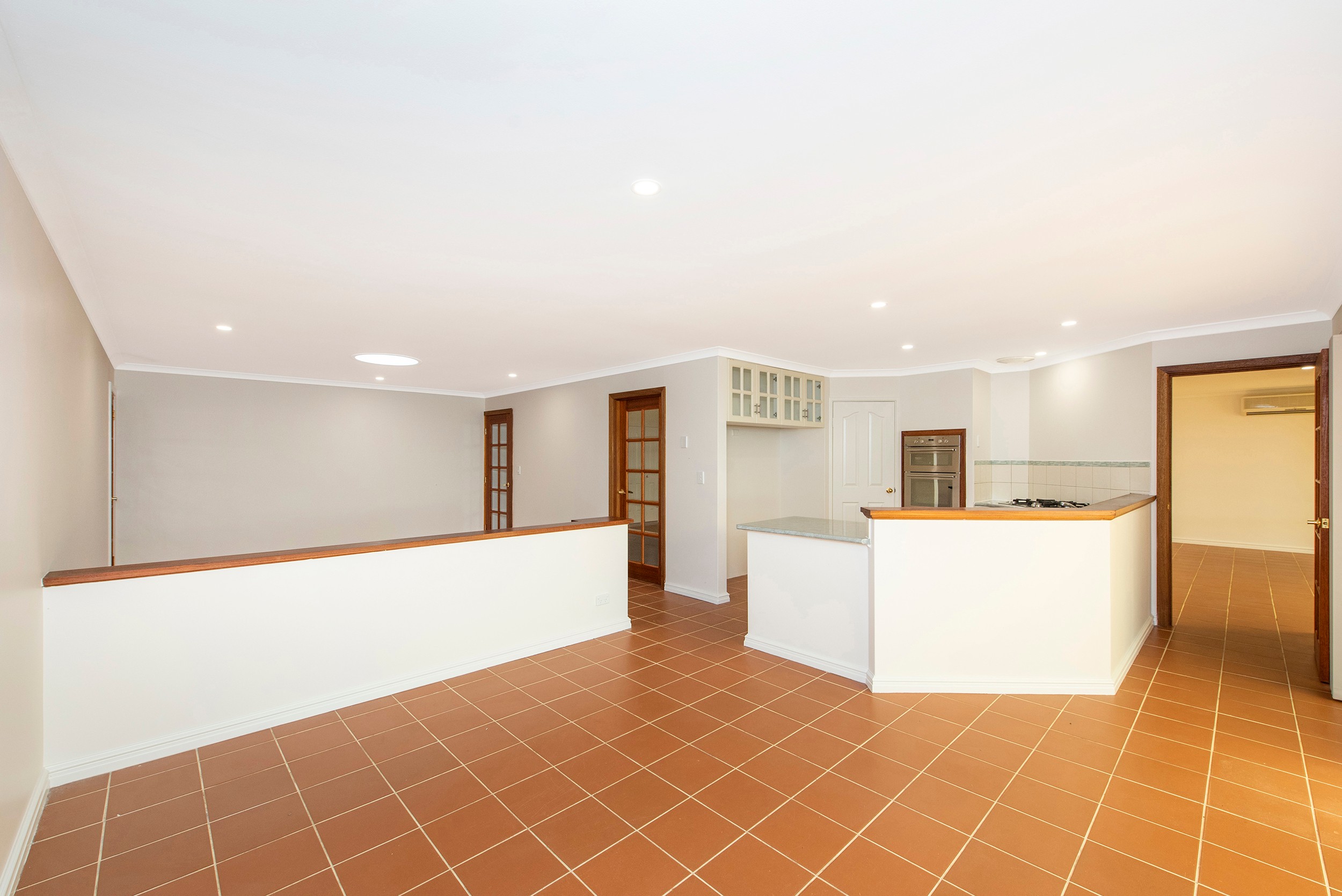 606 Safety Bay Road, Waikiki, WA 6169