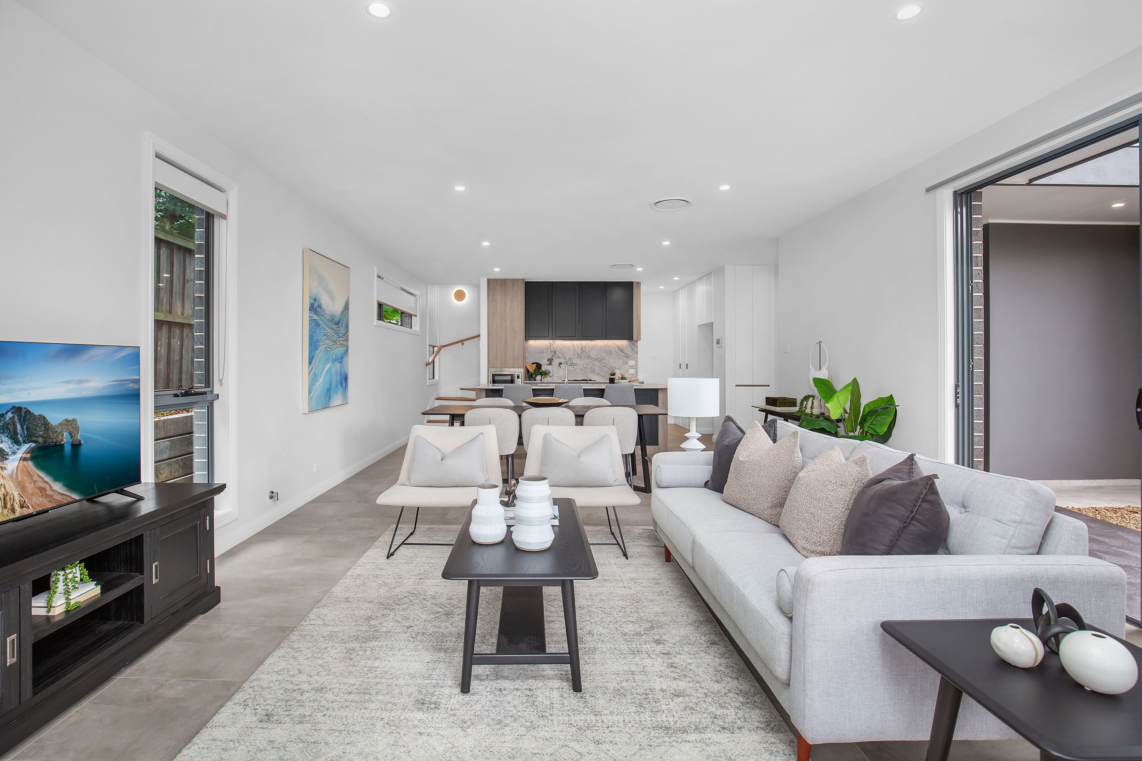 2-4 Livingstone Avenue, Baulkham Hills NSW 2153