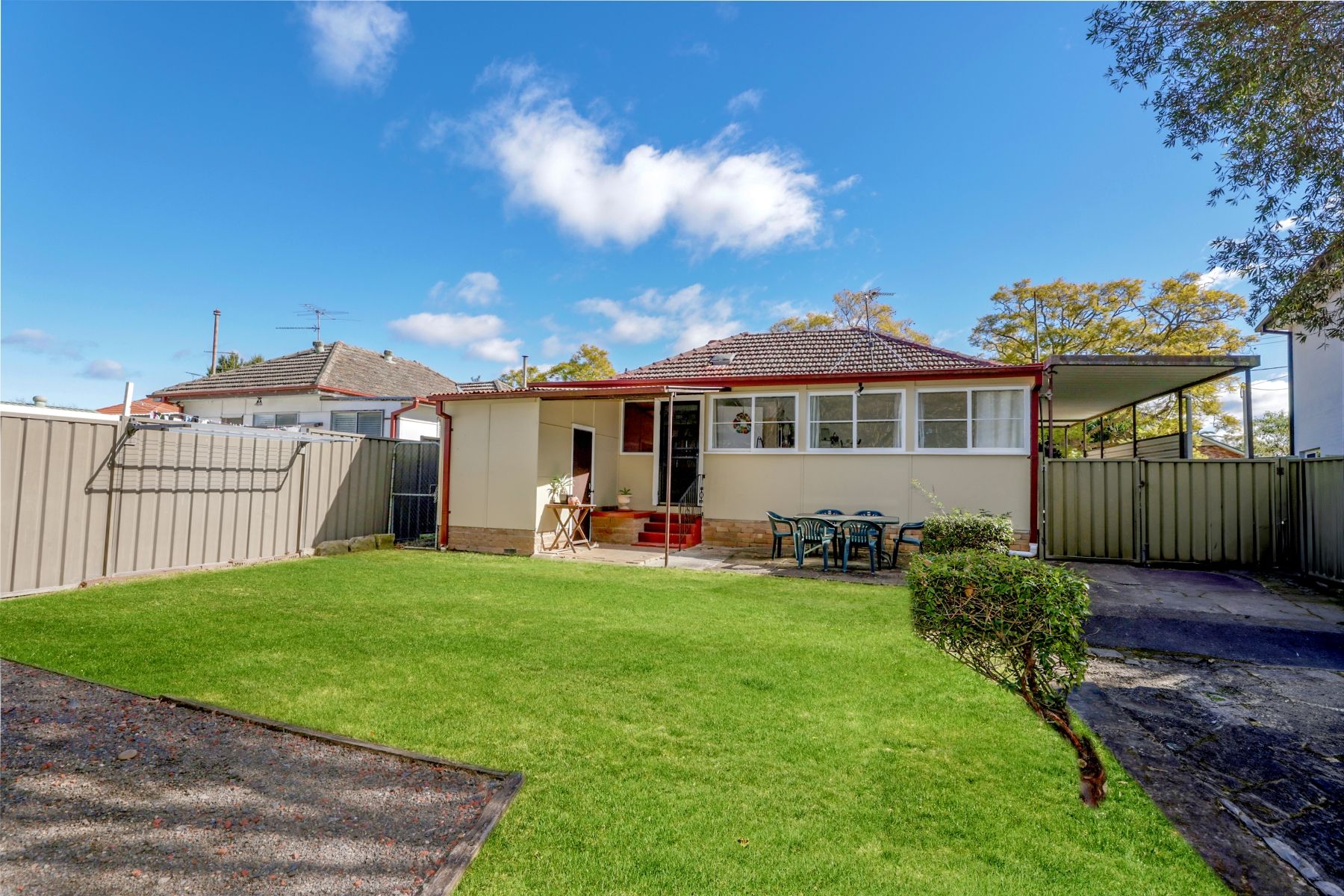 4 Ladbury Avenue, Penrith, NSW