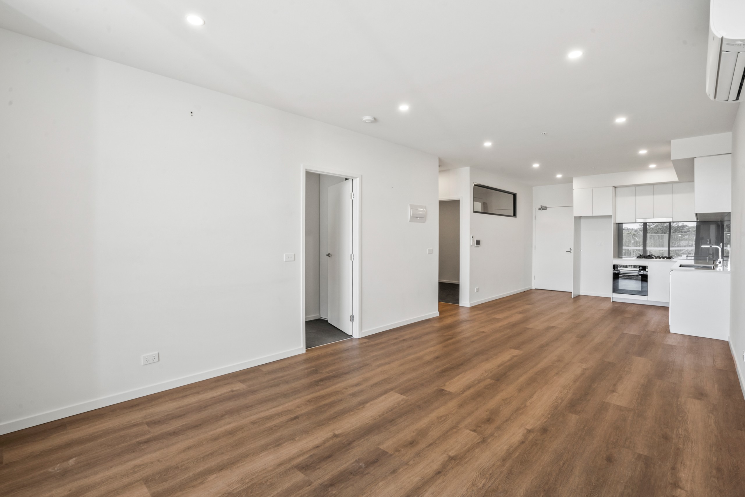 G11/2 Bailey Crescent, Oak Park, VIC 3046