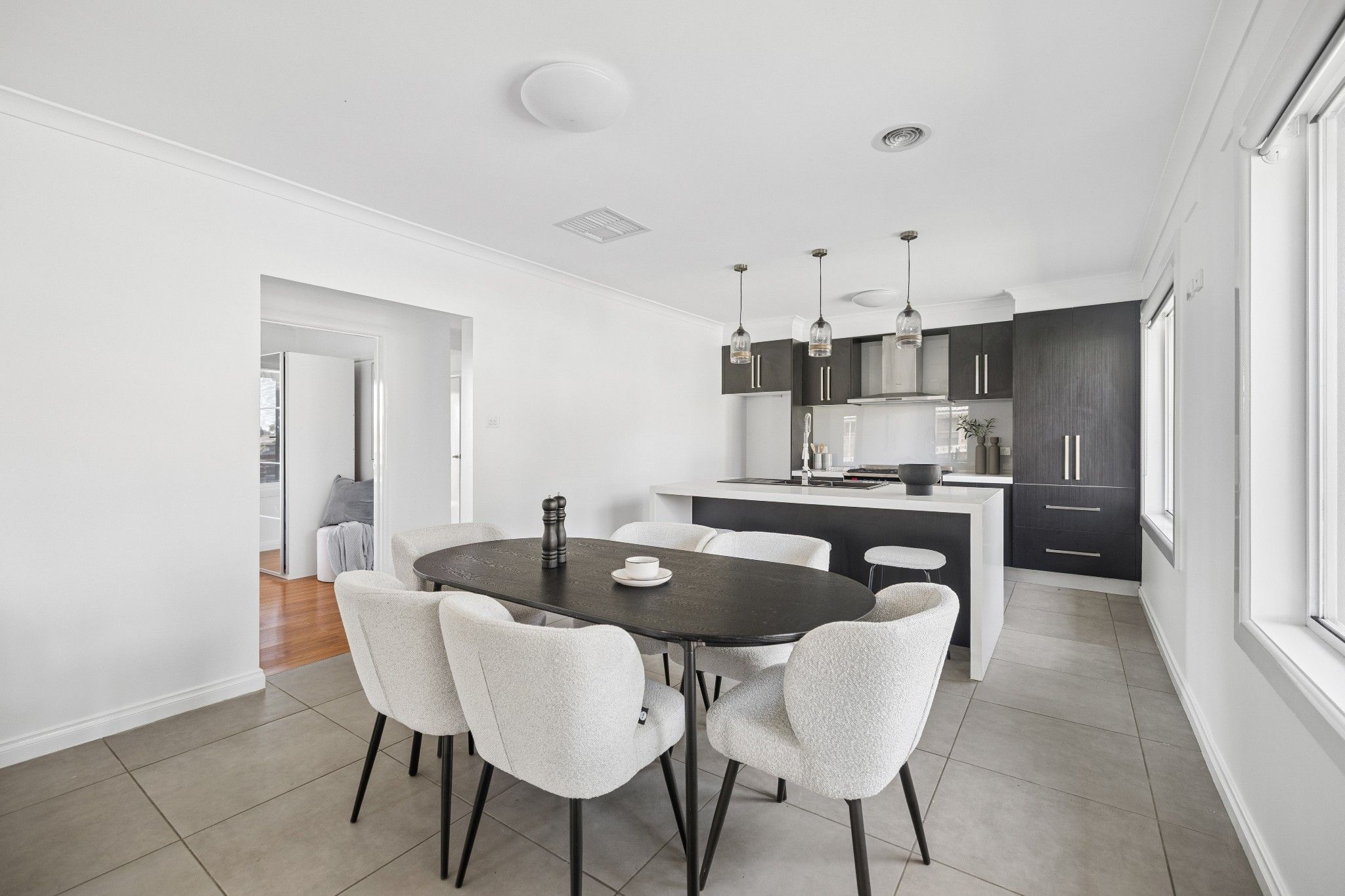 38 Yarra Avenue — photo 4 of 13
