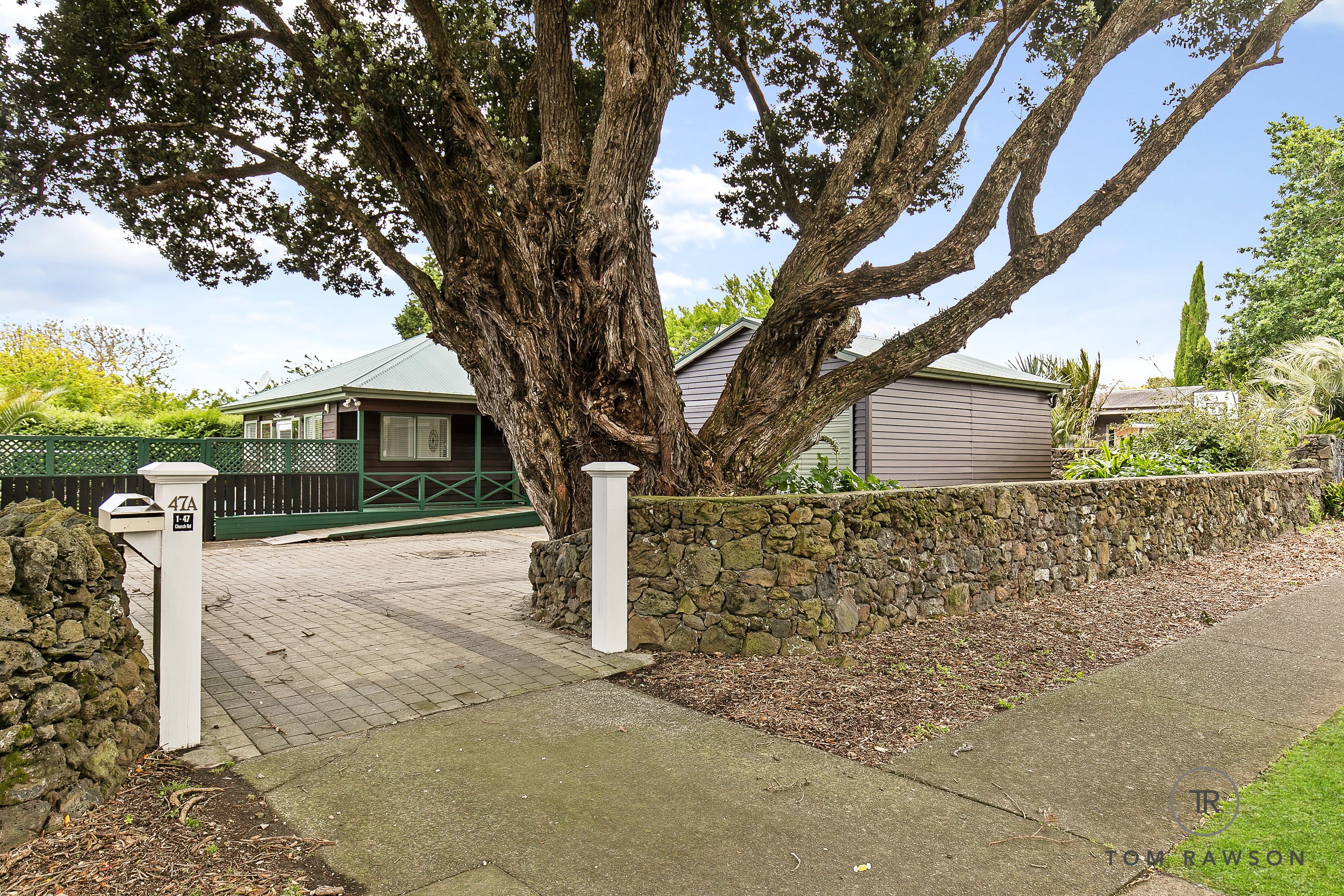 2/47 Church Road, Mangere Bridge, Manukau City