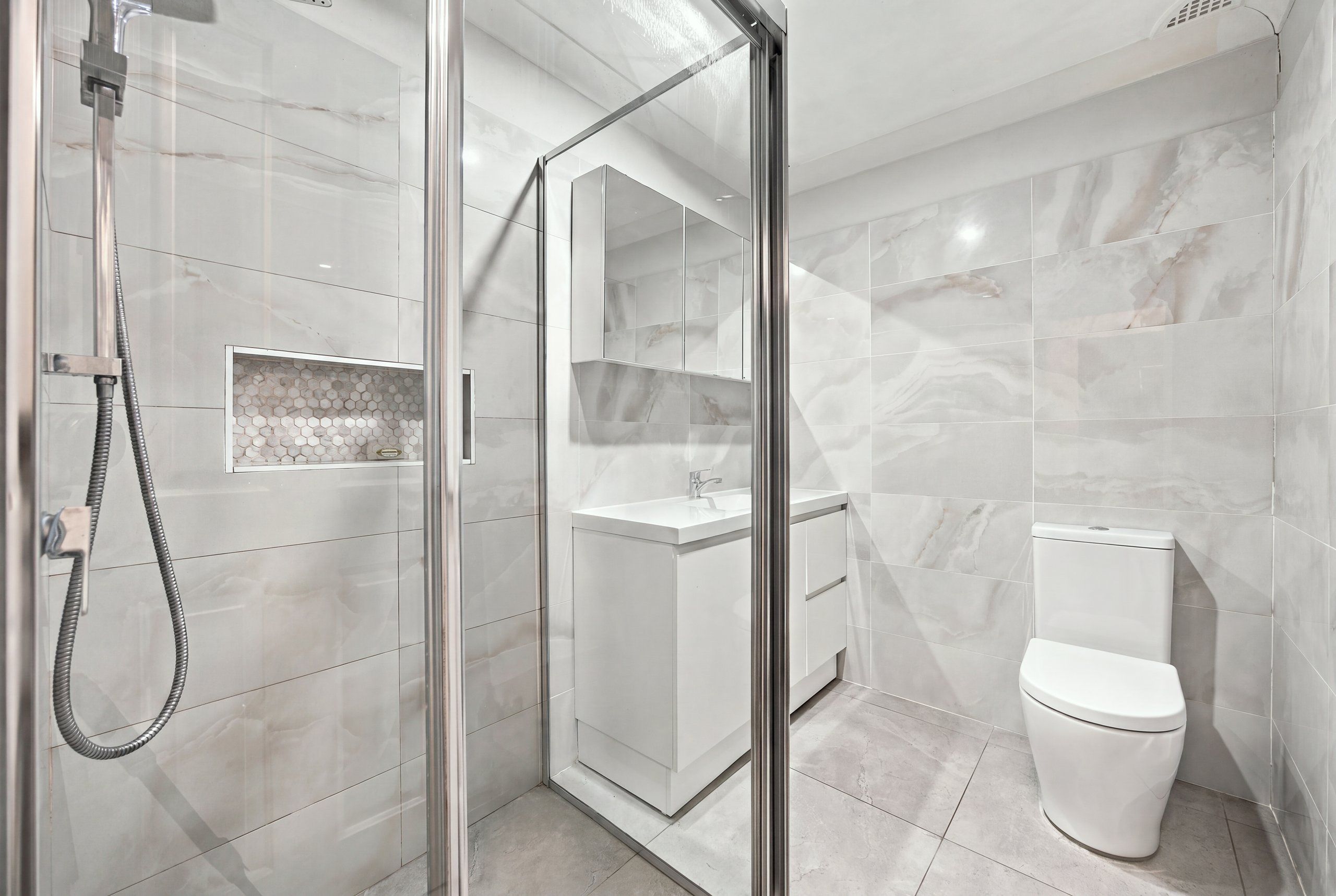 55 Doncaster Avenue — photo 8 of 16