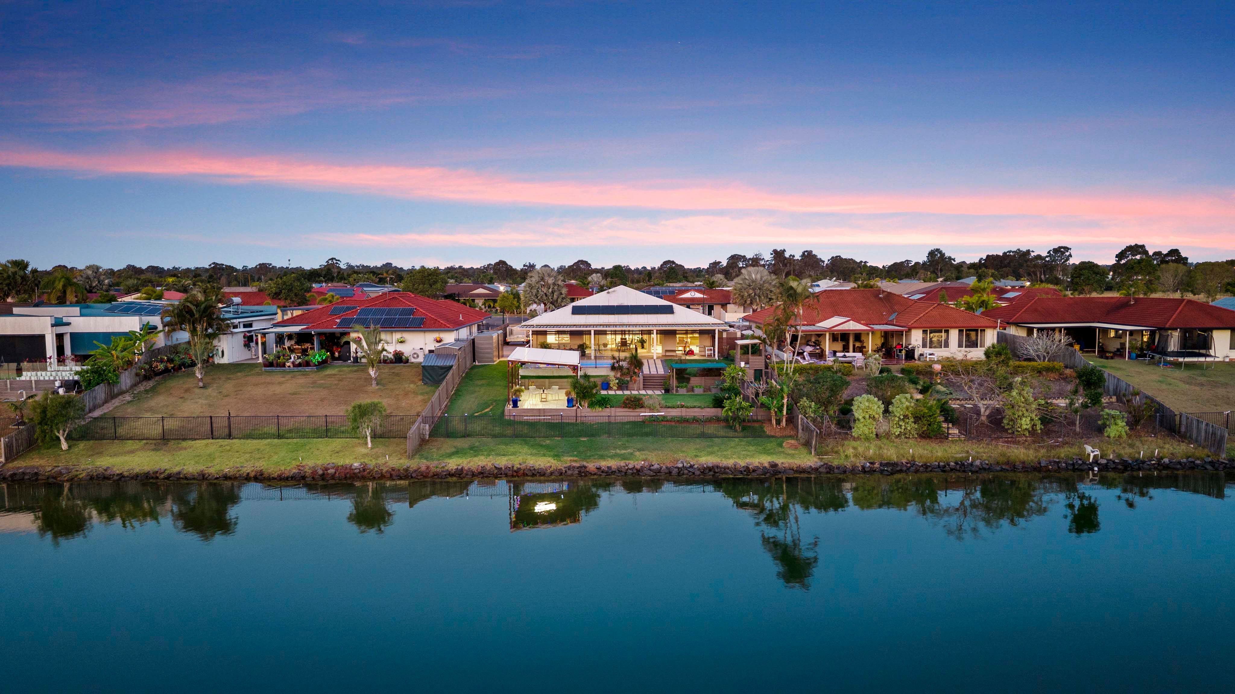 27 Lady Nelson Drive, Eli Waters, QLD 4655