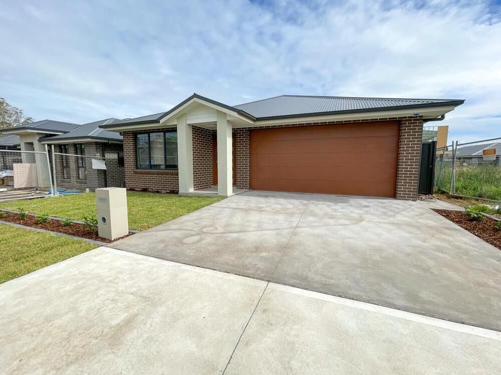 42 Heffernan Street, Catherine Field, NSW 2557