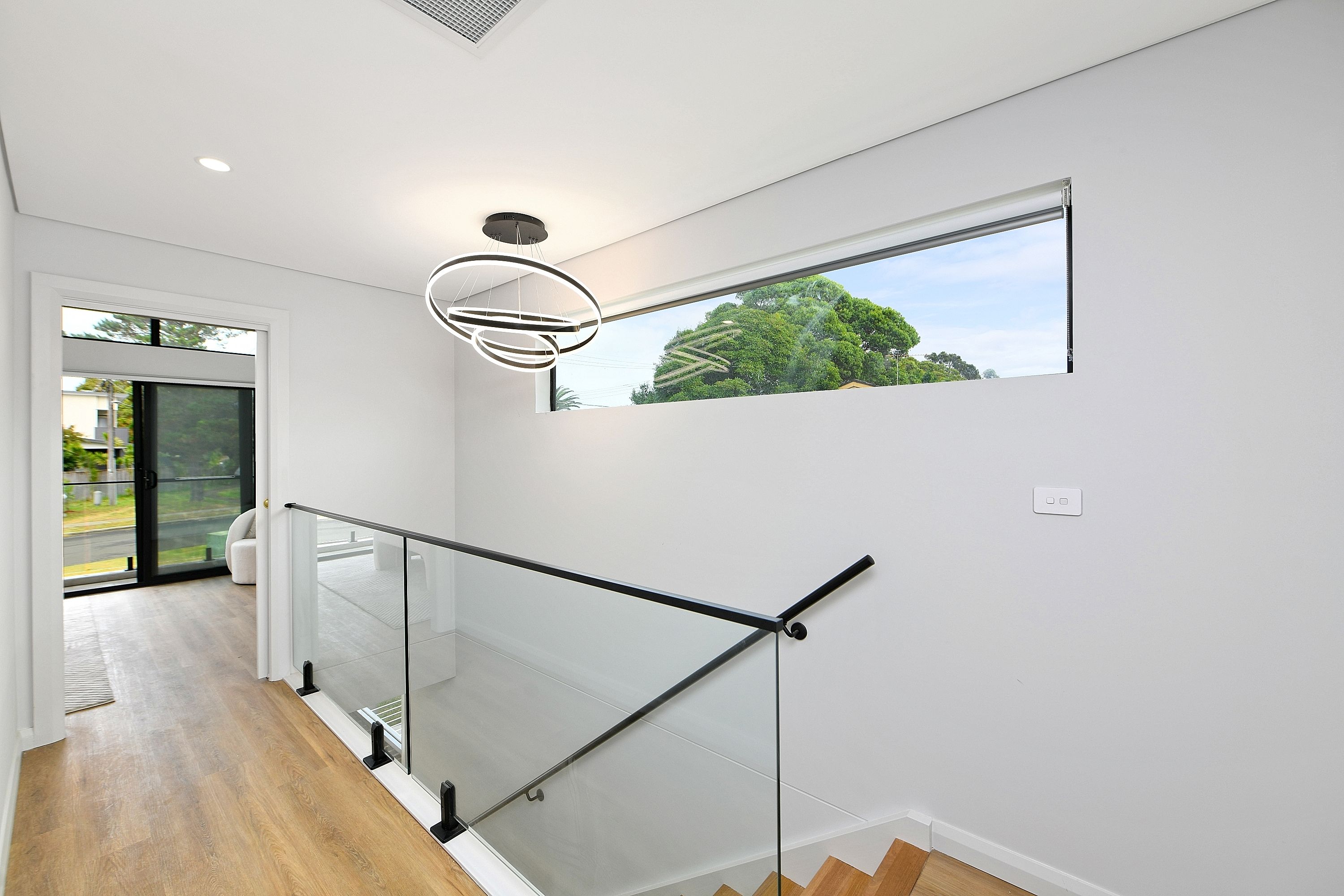 72 Pozieres Avenue — photo 16 of 17