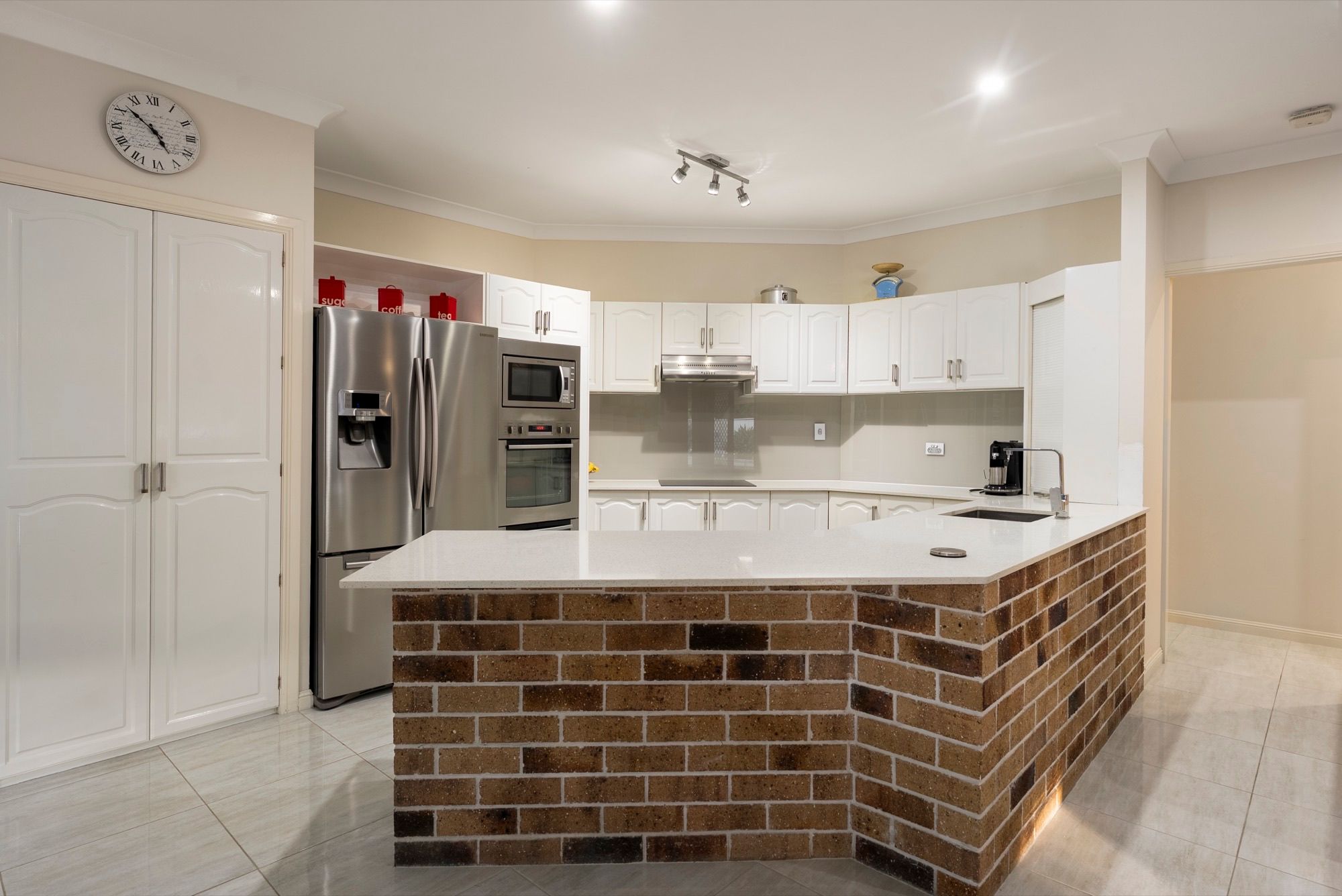 30-32 Laurel Drive — photo 5 of 30
