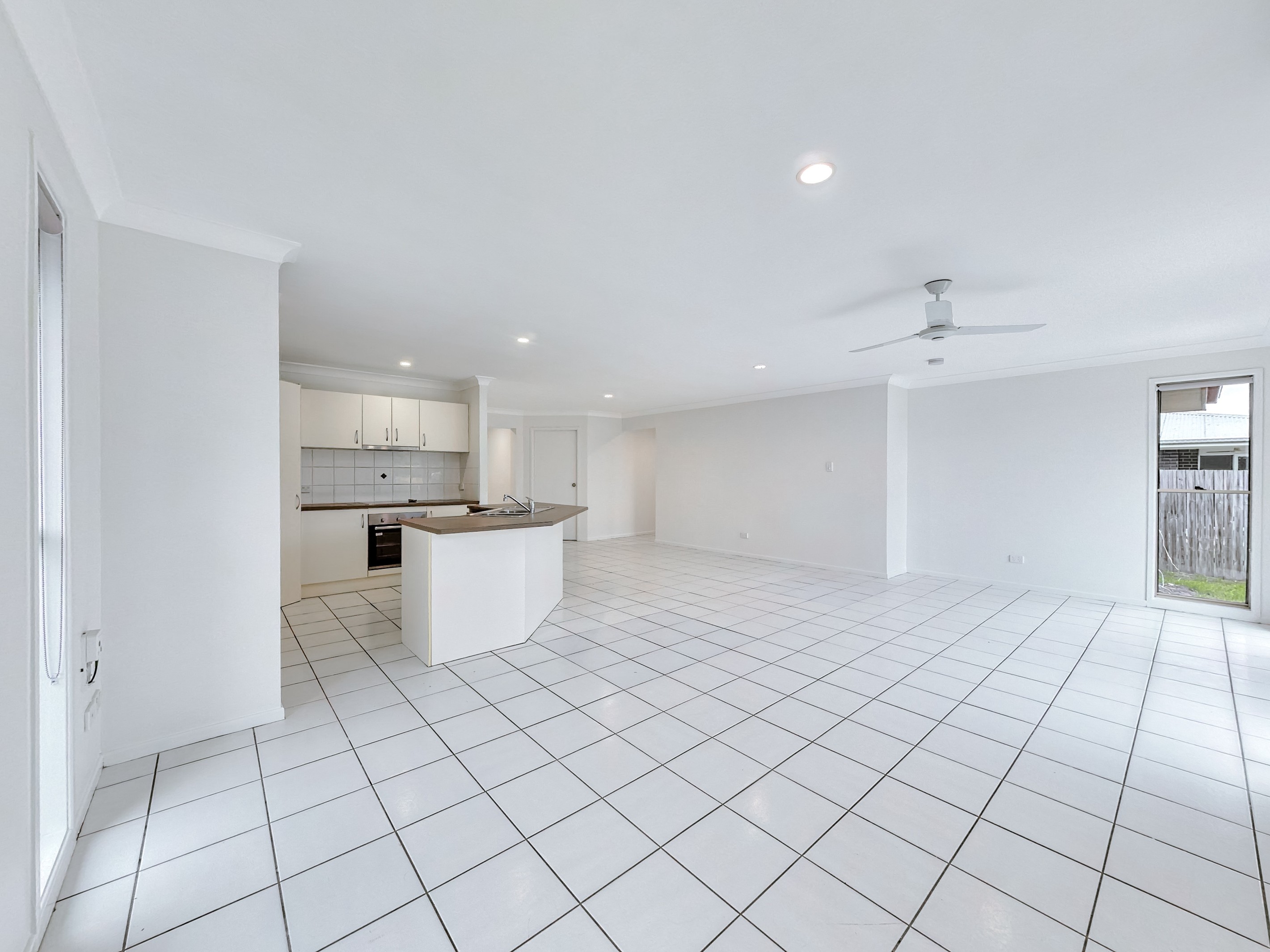 5 Explorer Street, Raceview, QLD 4305