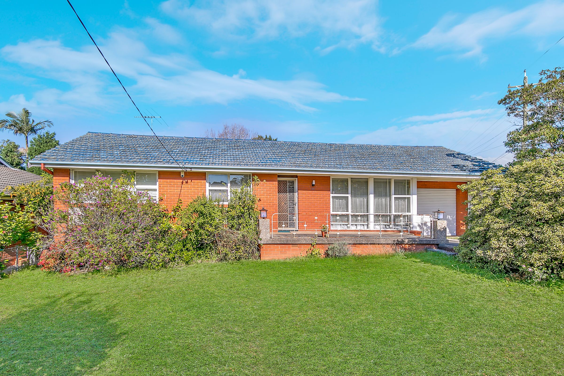 1 Leysdown Avenue
