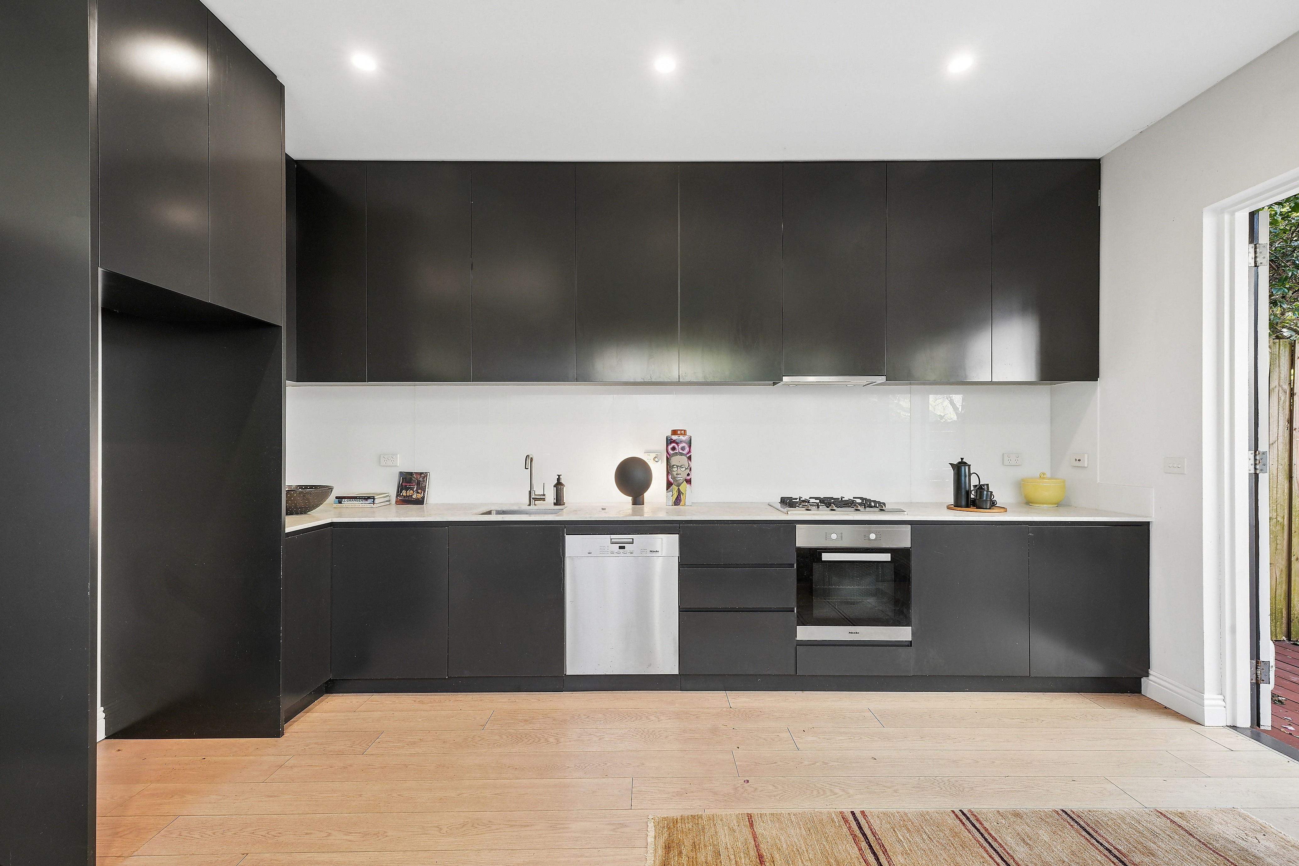 11 Neild Avenue — photo 6 of 15
